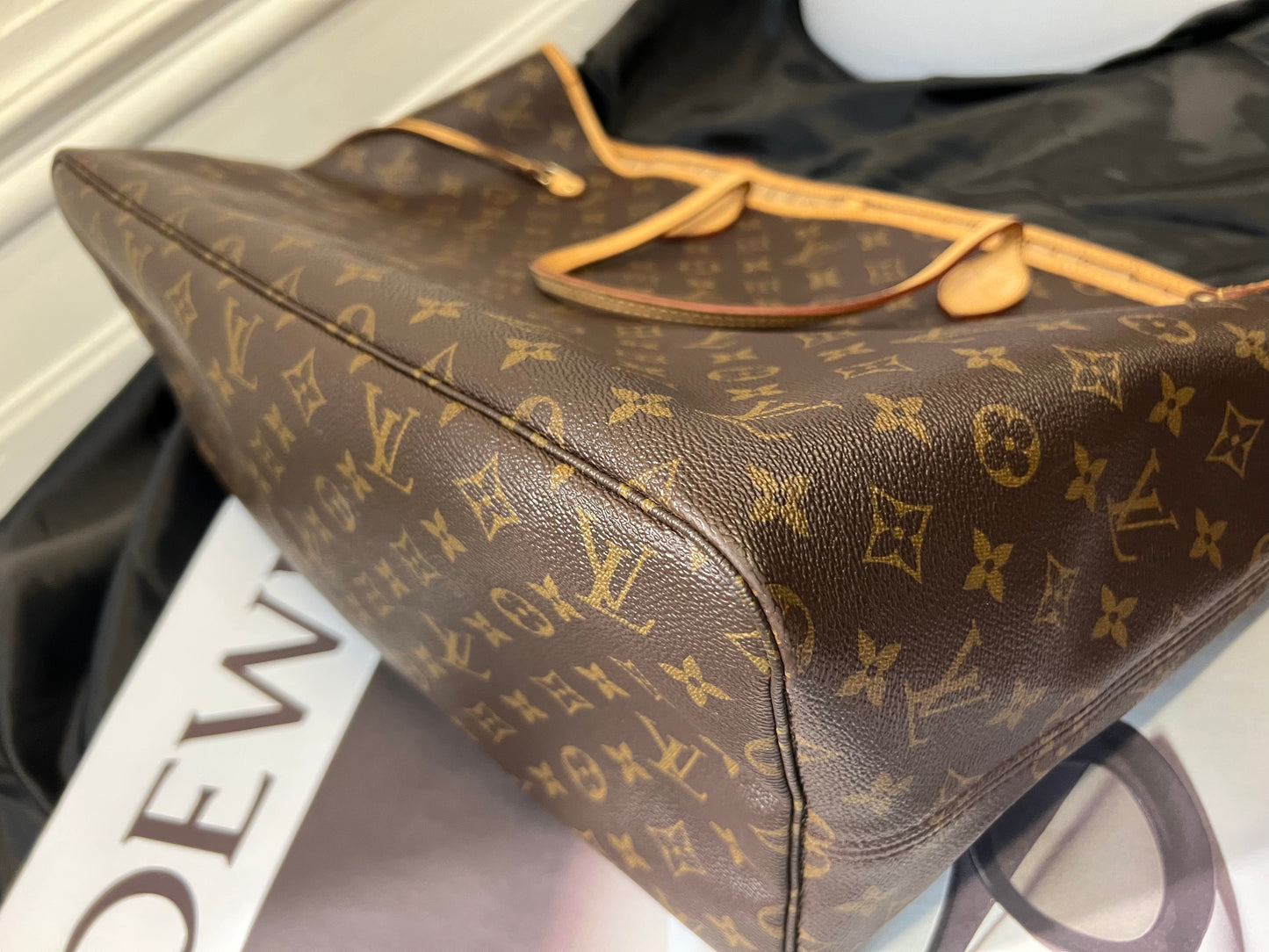 Pre-loved Louis Vuitton Neverfull Leather Tote GM Monogram