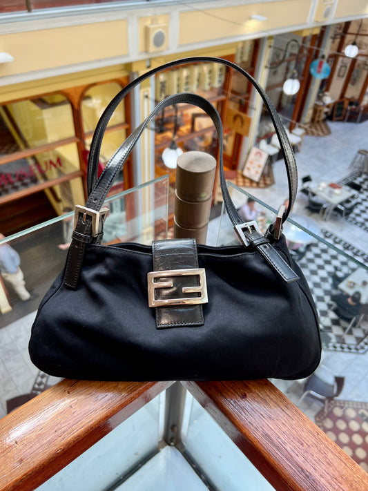 Pre-loved Fendi Vintage Nylon Shoulder Bag Black