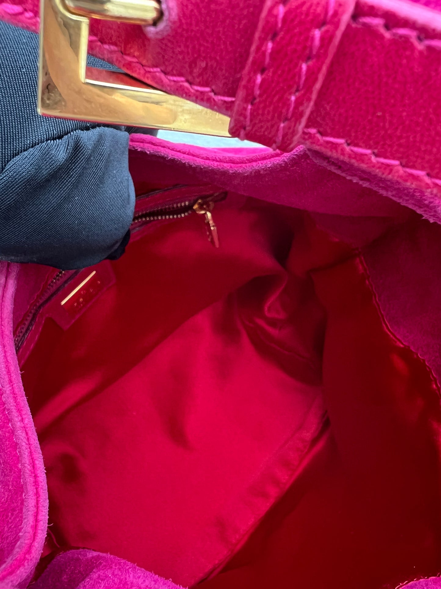 Pre-loved FENDI Mamma Baguette Pink Suede Gold Glitter Flap Shoulder Bag