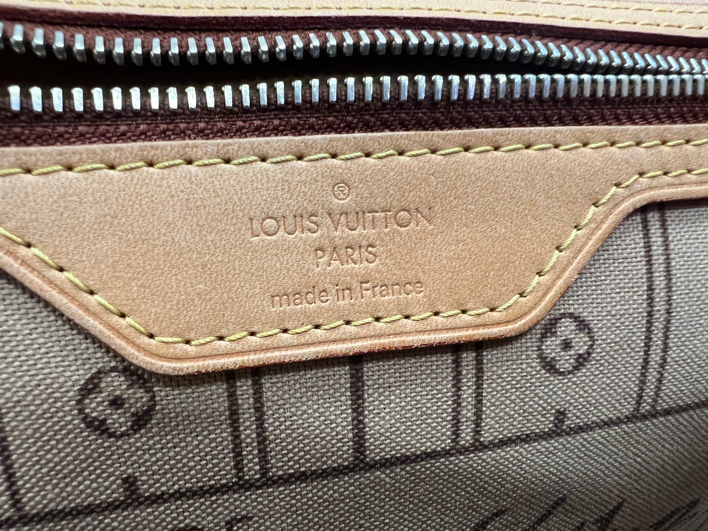 Pre-loved Louis Vuitton Neverfull Leather Tote GM Monogram