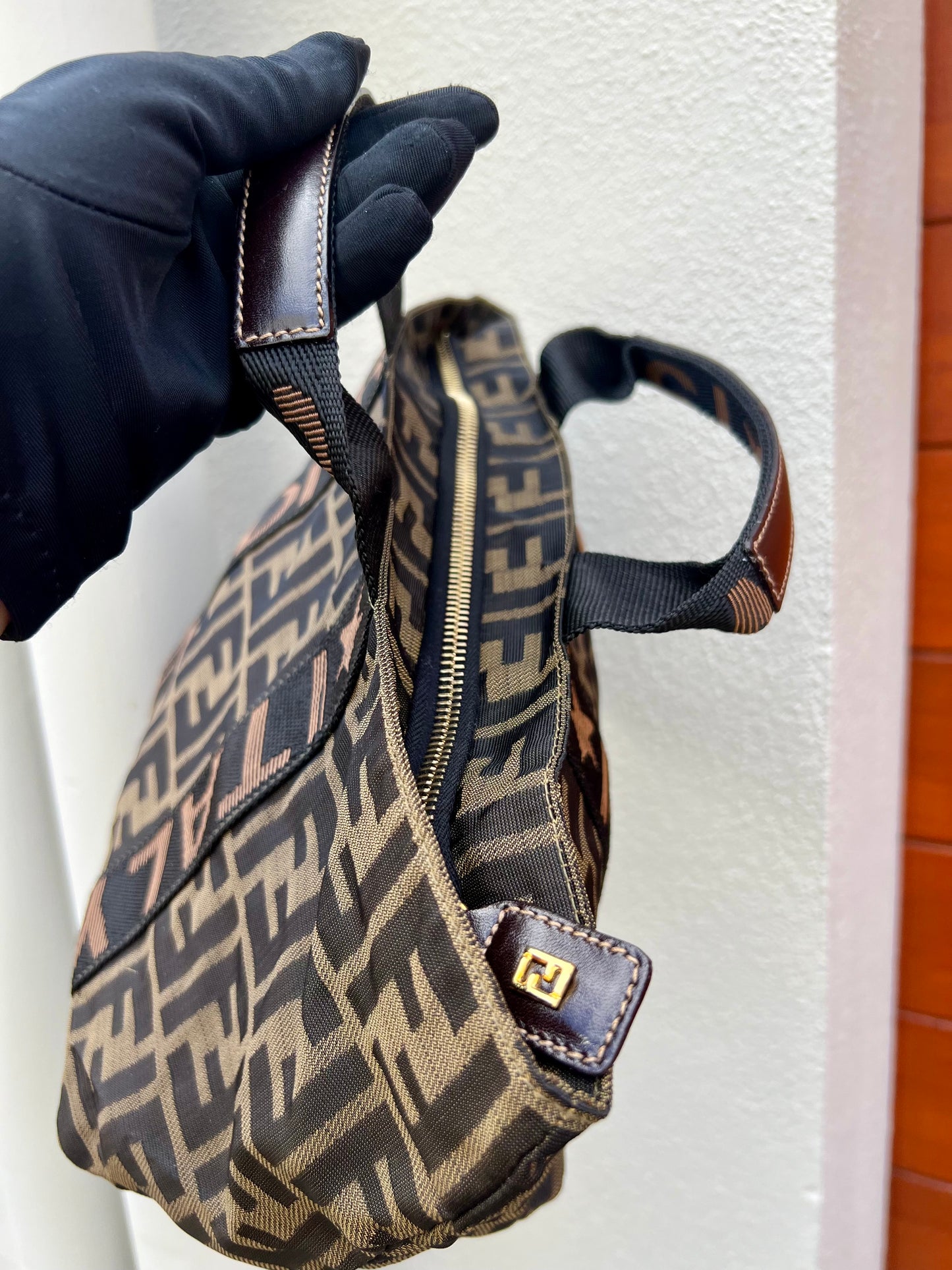 Pre-loved FENDI Zucca Canvas 1925 Tote Tobacco Hand Bag Brown