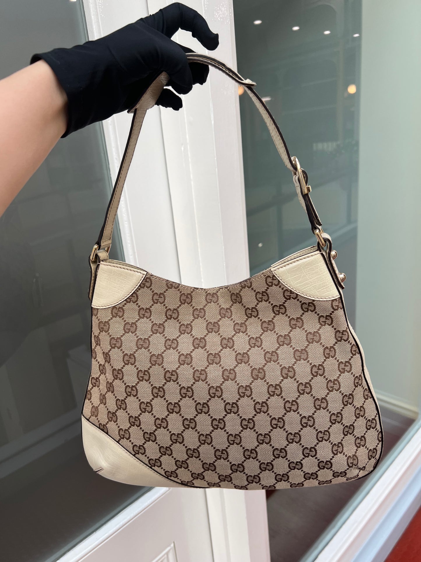 Pre-loved Gucci Hobo Horsebit Monogramm GG Shoulder bag