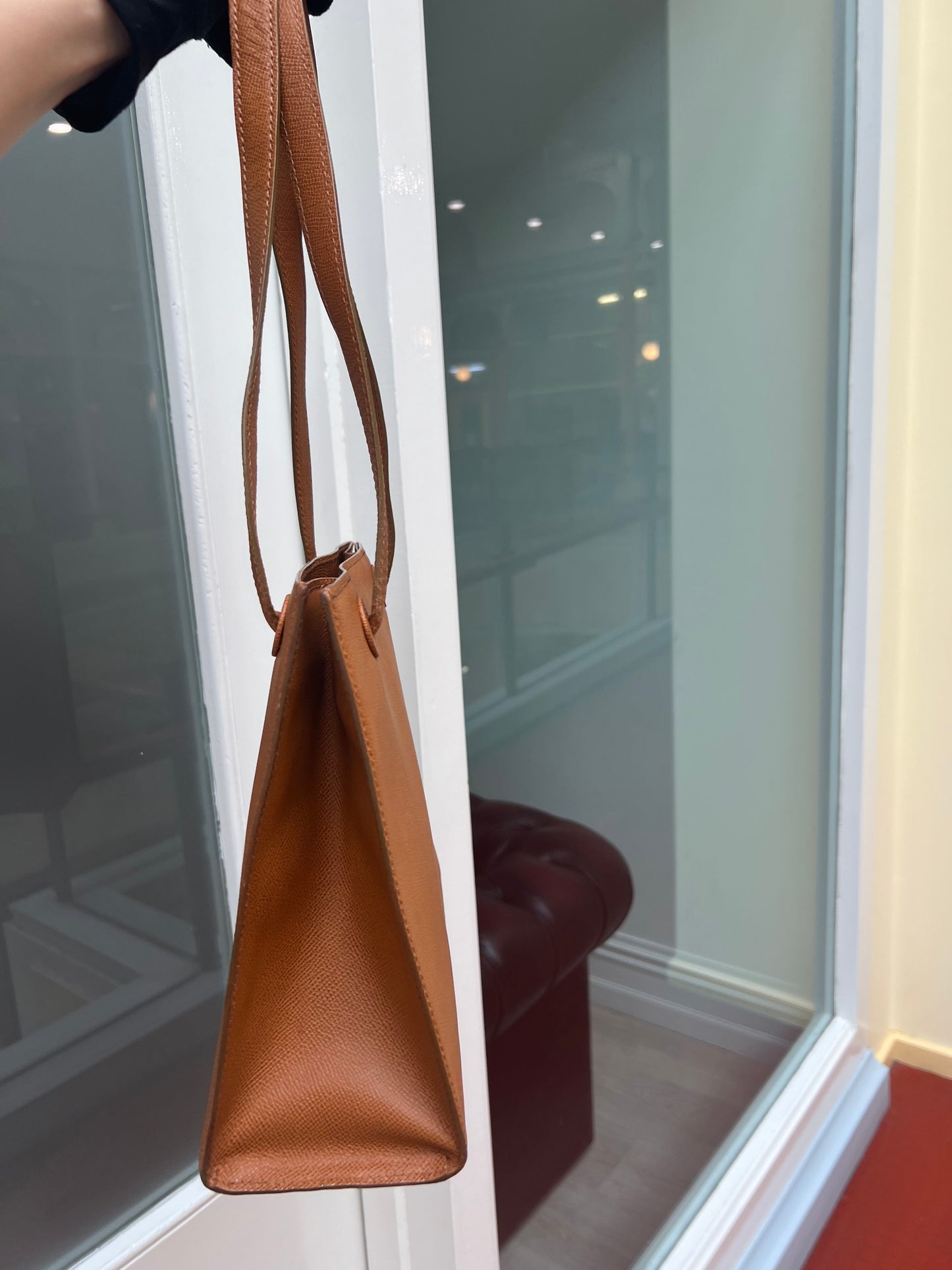 Pre-loved Chanel Caviar Shoulder Tote Bag Caramel