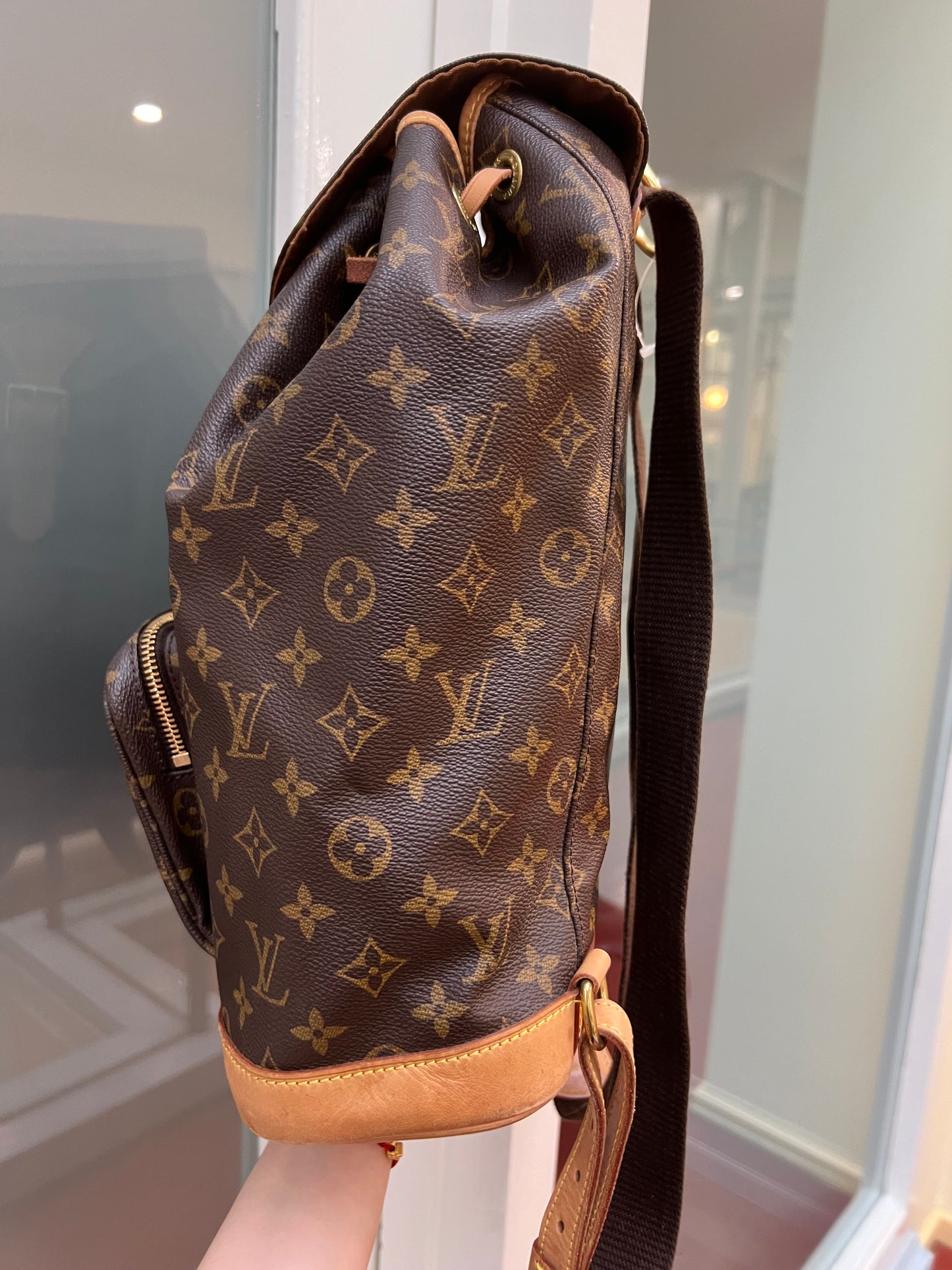 Pre-loved Louis Vuitton Backpack Monogram Montsouris GM Brown Men's Women's 2000