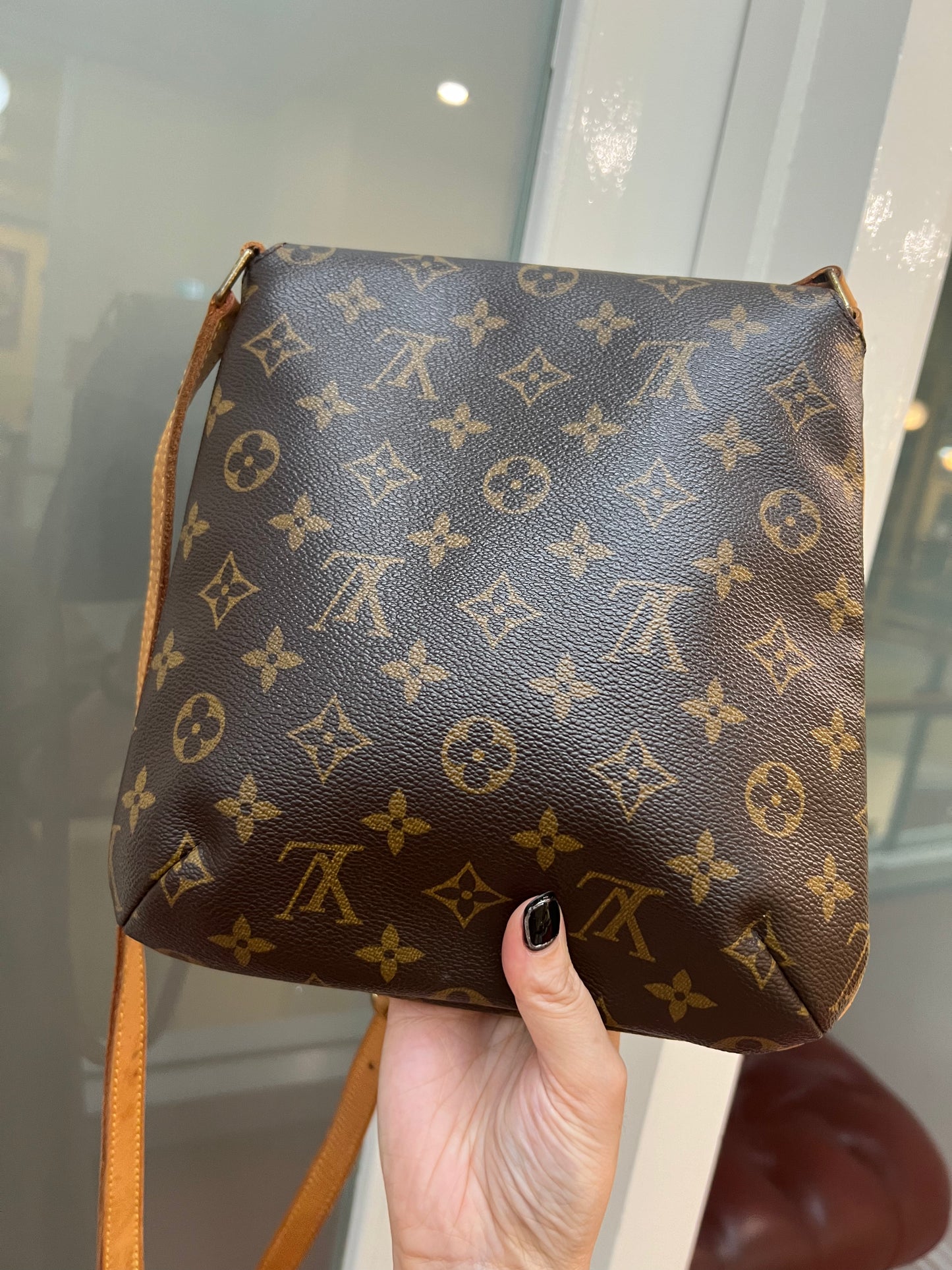 Pre-owned Louis Vuitton
Musette Salsa crossbody bag 2004