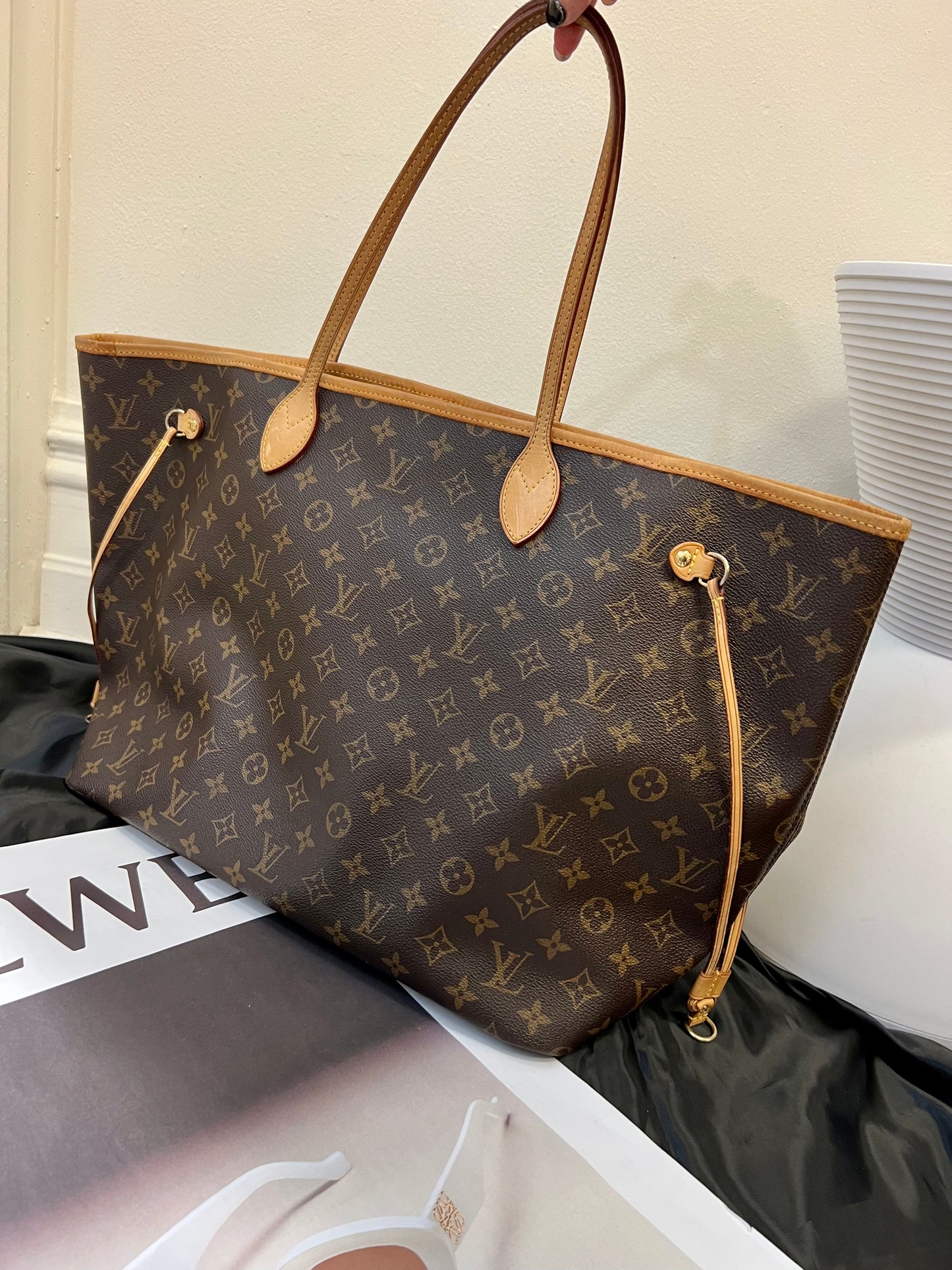 Pre-loved Louis Vuitton Neverfull Leather Tote GM Monogram