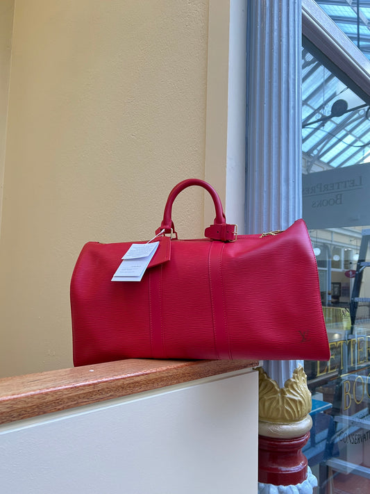 Pre-loved Louis Vuitton Keepall Leather 45 Travel Bag Red Epi Leather