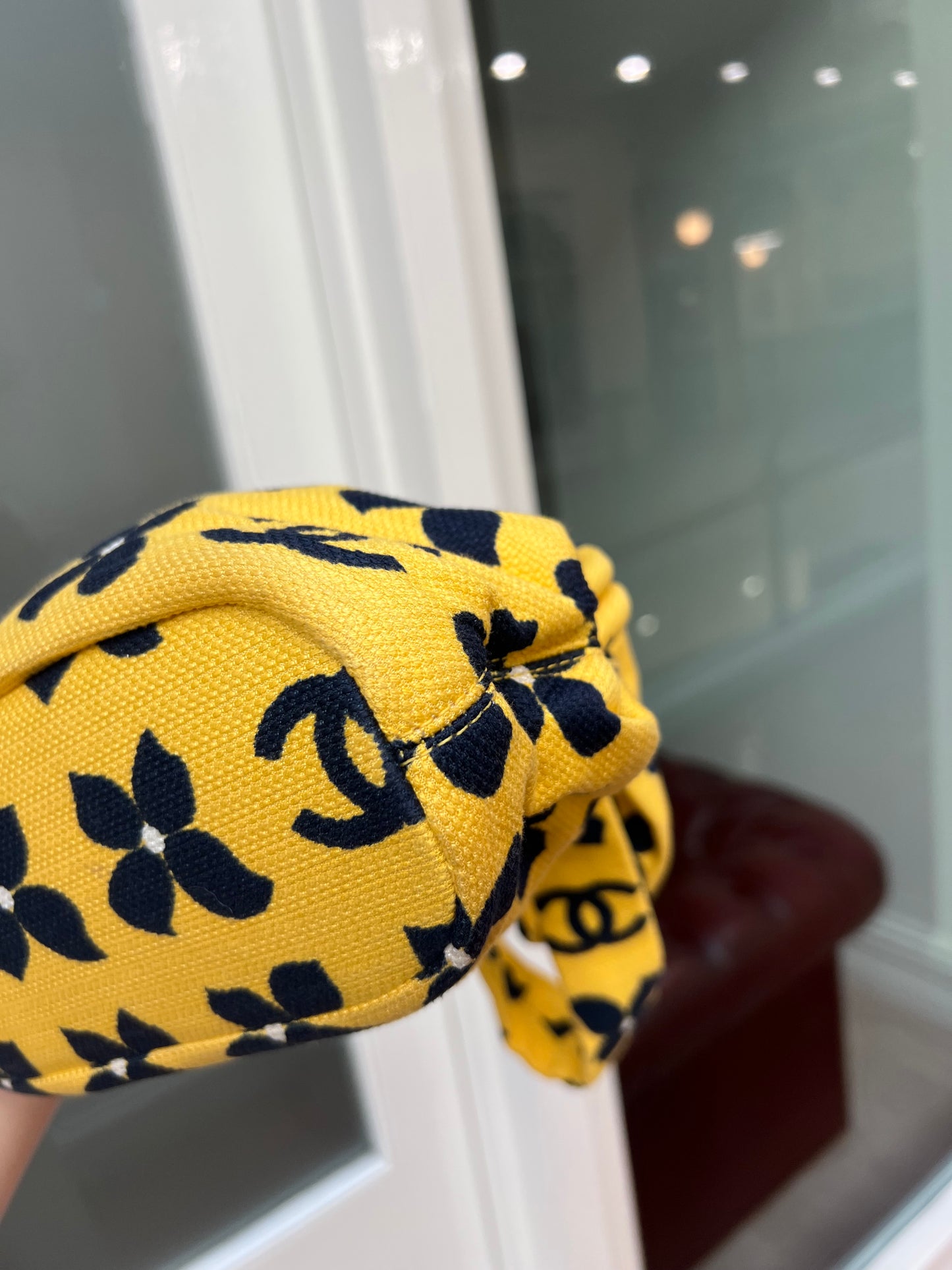 Pre-loved Vintage Chanel Printed CC Logo Framed Floral Bag Yellow 2002