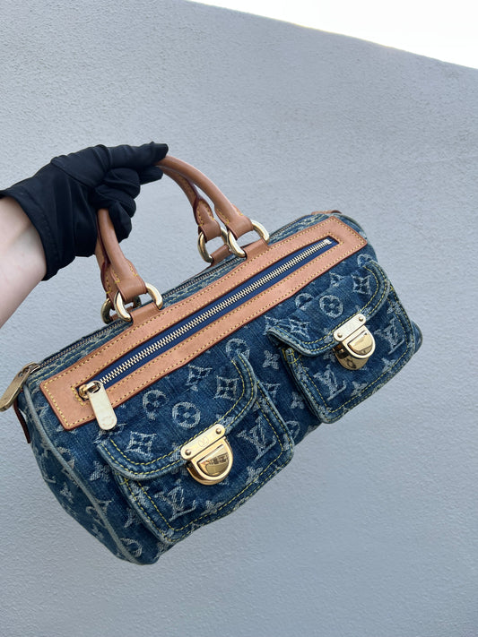 Pre-loved Louis Vuitton Blue Monogram Denim Neo Speedy Handbag 2005