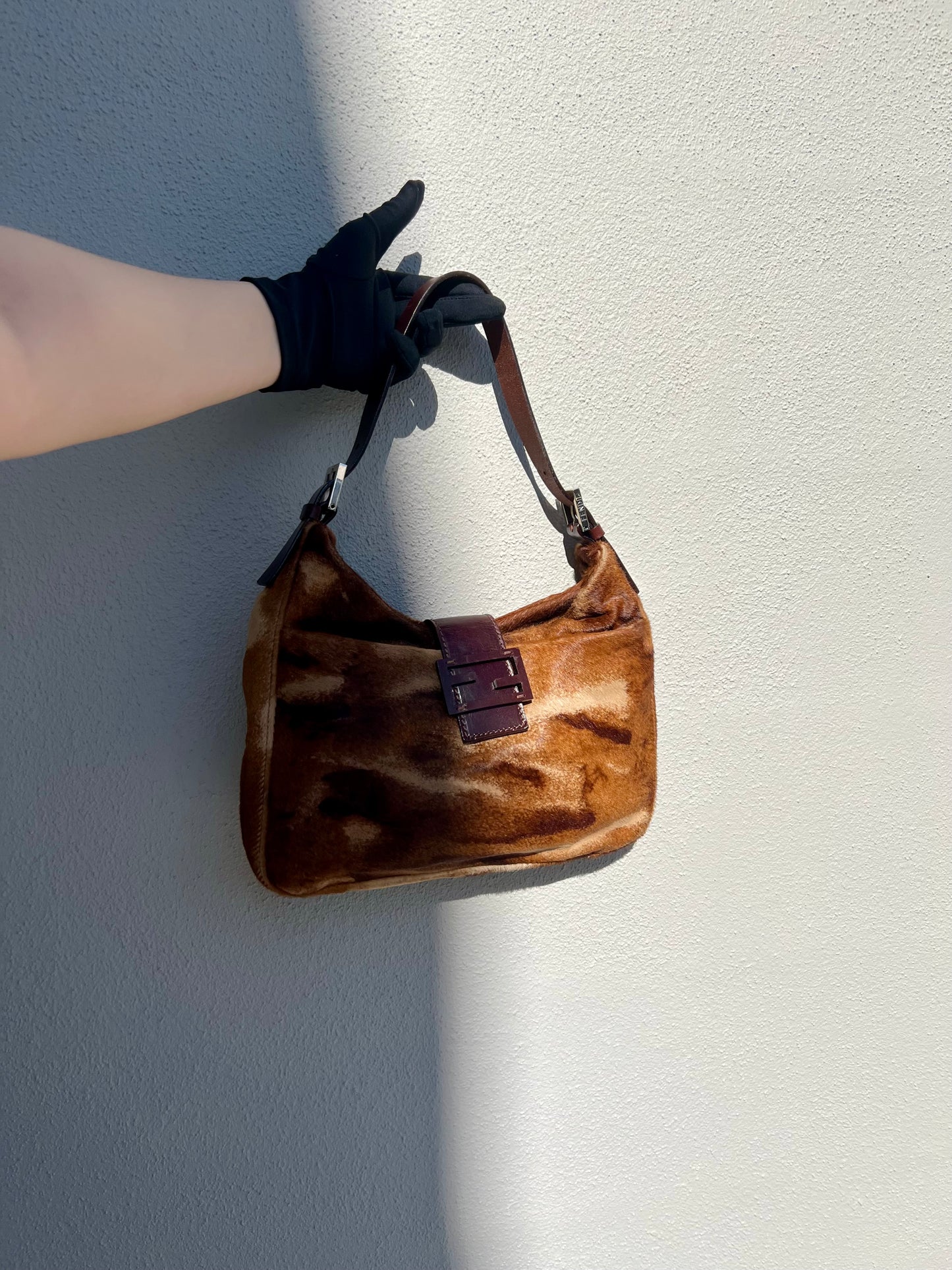 Pre-loved FENDI Mamma Baguette Shoulder Bag Pony Hair leather Brown