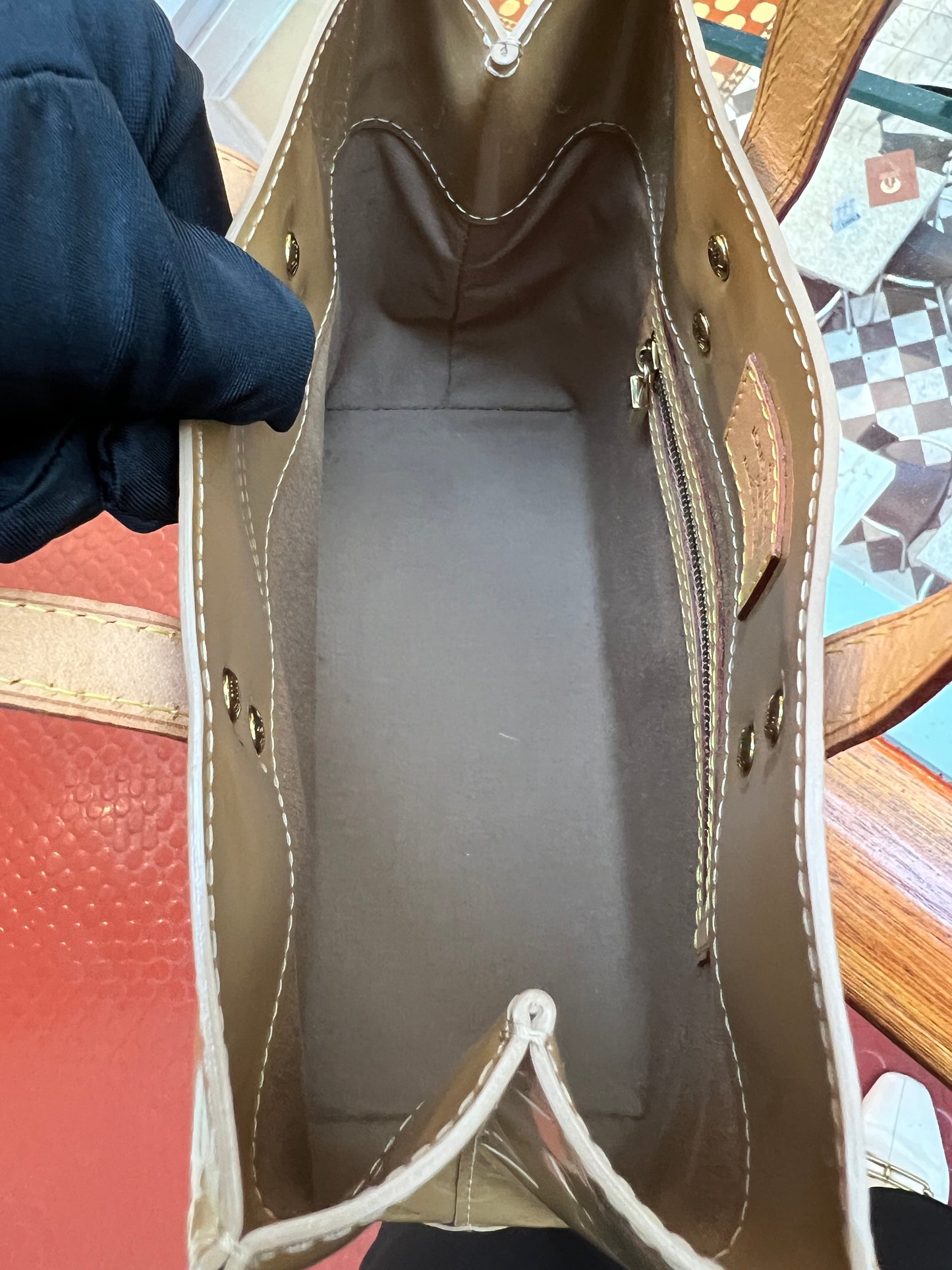 Pre-loved Louis Vuitton Reade PM Champagne Tote Bag 2006