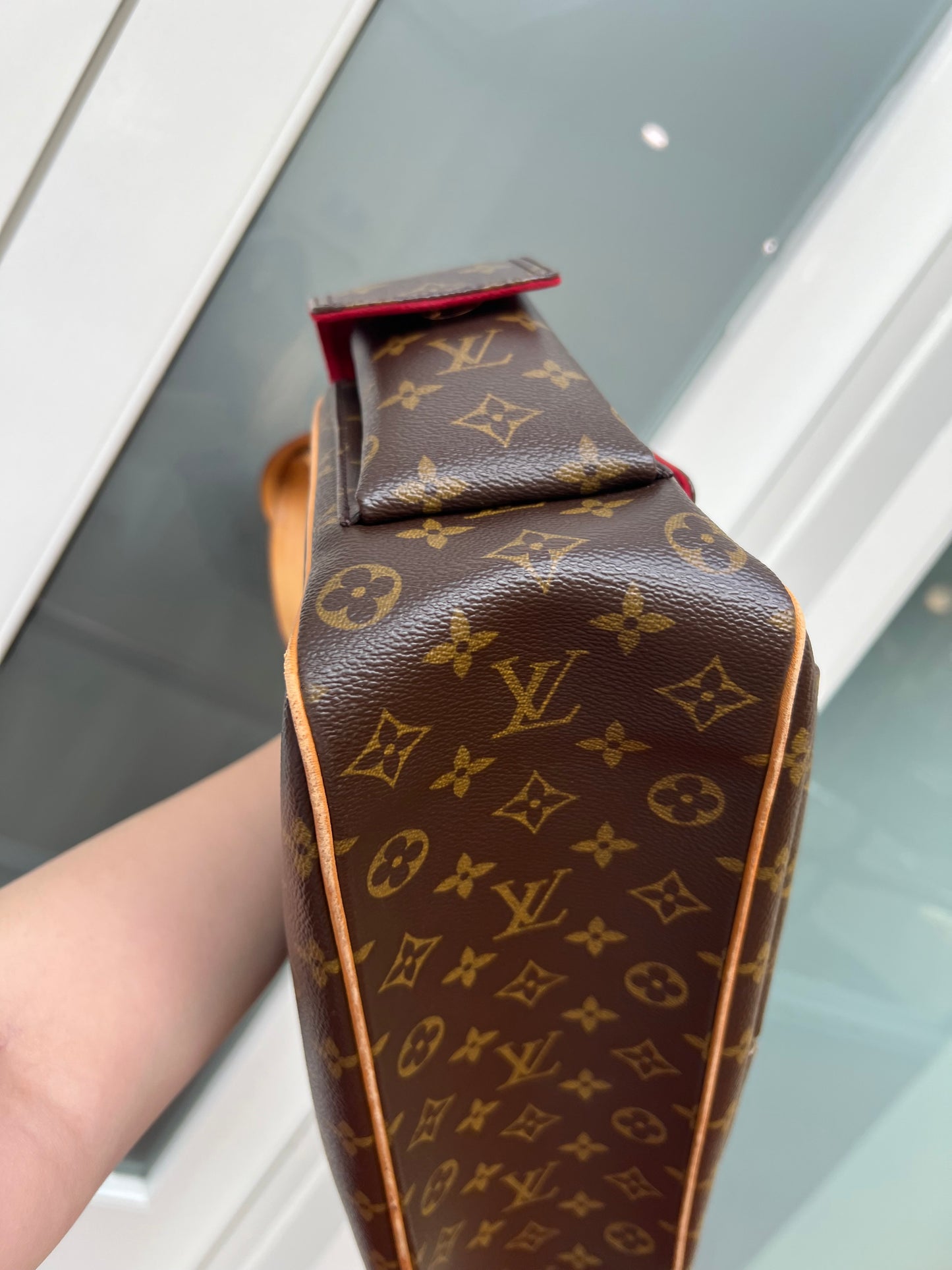 Pre-loved Louis Vuitton Monogram Canvas Multipli Cite Handbag