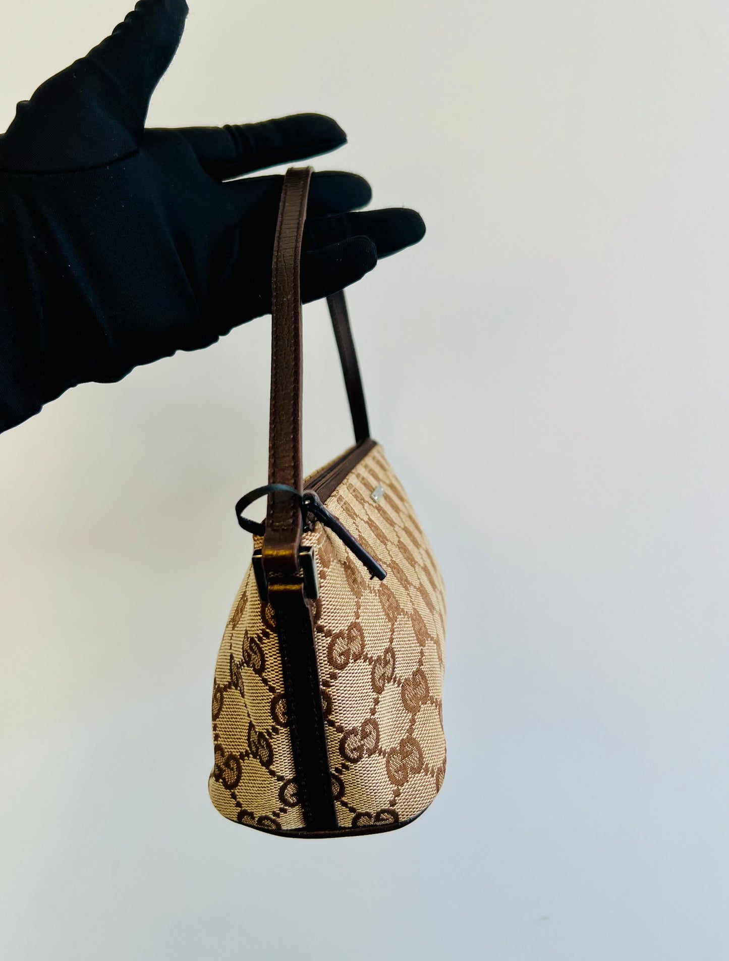Pre-loved Gucci vintage GG Canvas Boat Baguette Bag Brown
