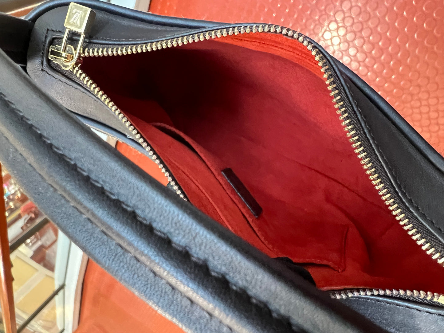 Pre-loved Louis Vuitton Vintage Ponyhair Damier Sauvage Tigre Handbag 2000
