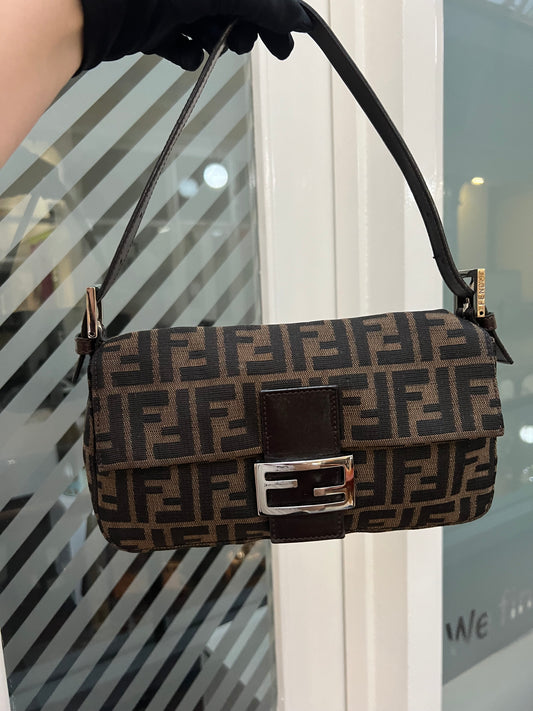 Pre-loved Fendi Vintage Zucca Baguette Handbag 7