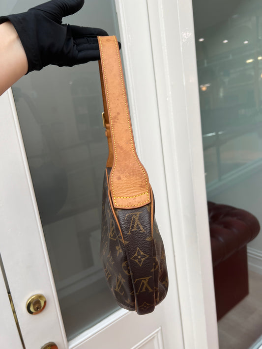 Pre-owned Louis Vuitton Croissant mm Shoulder Bag - Brown 2003