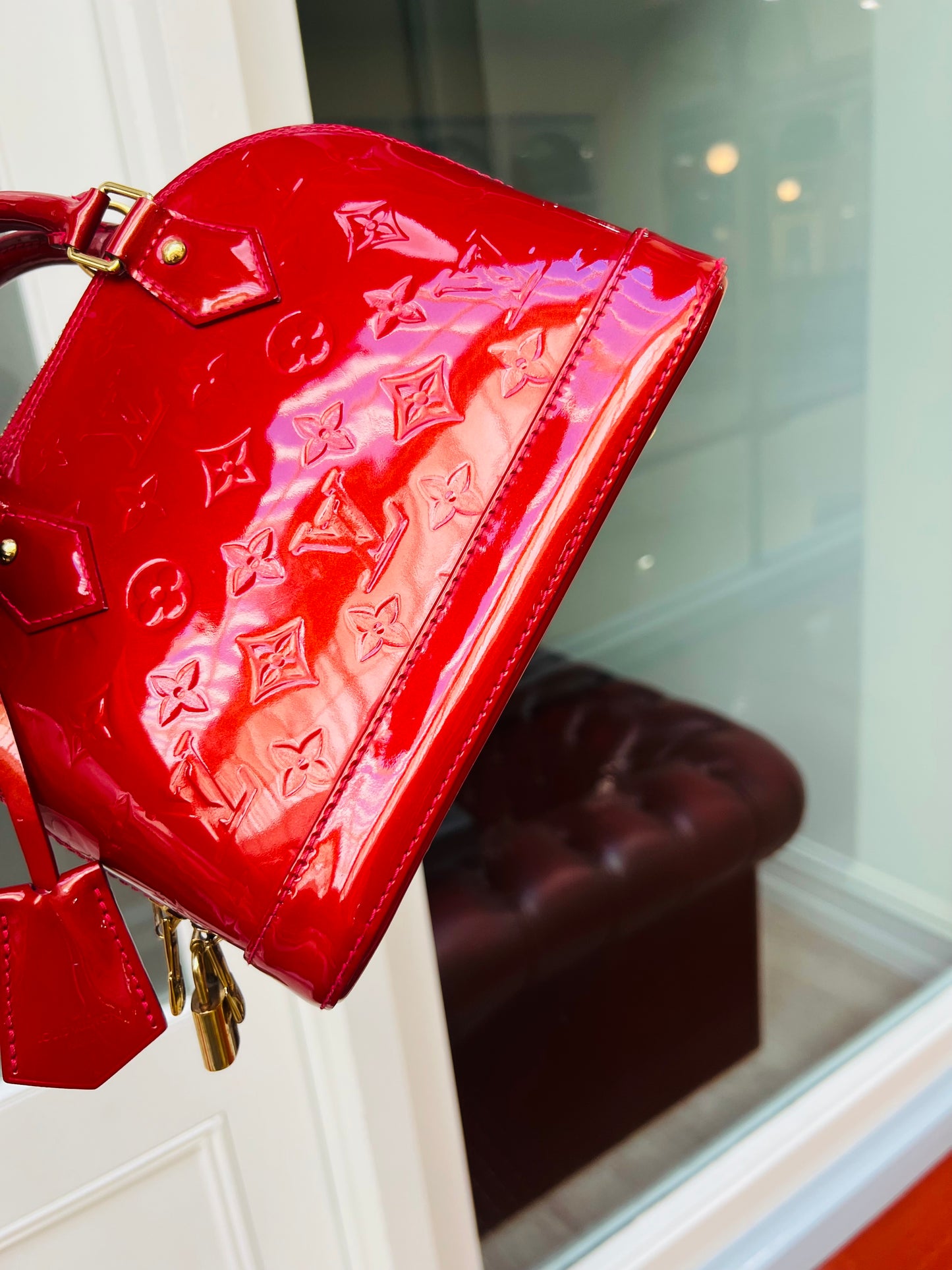 Pre-Owned Louis Vuitton Alma BB two-way handbag 2013