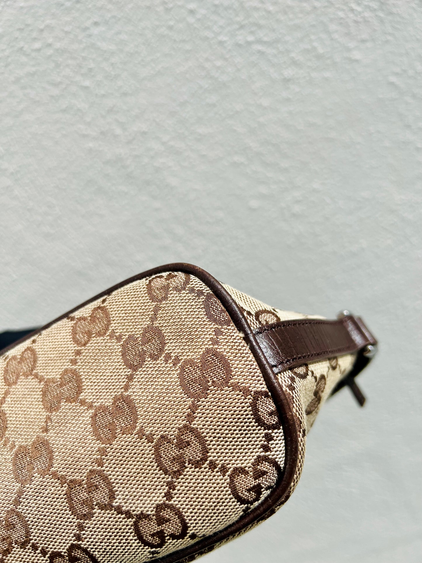 Pre-loved Gucci vintage GG Canvas Boat Baguette Bag