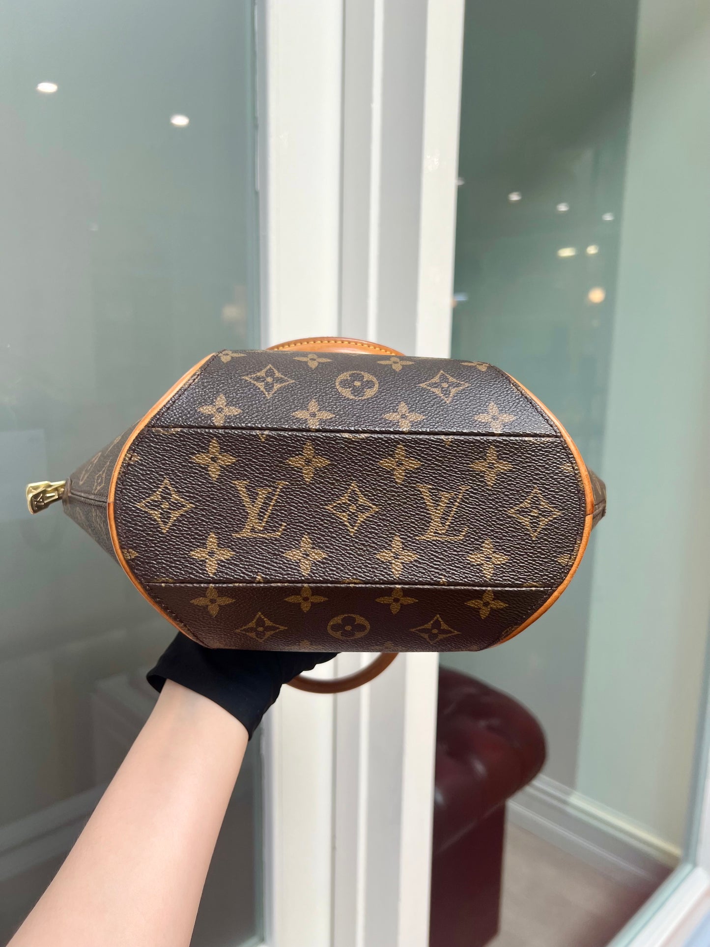 Pre-loved Louis Vuitton Vintage Ellipse Cloth Handbag PM Monogram 1997