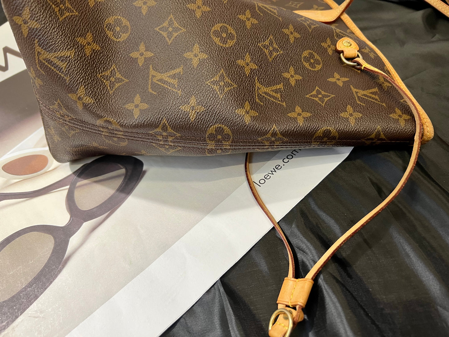 Pre-loved Louis Vuitton Neverfull Leather Tote GM Monogram