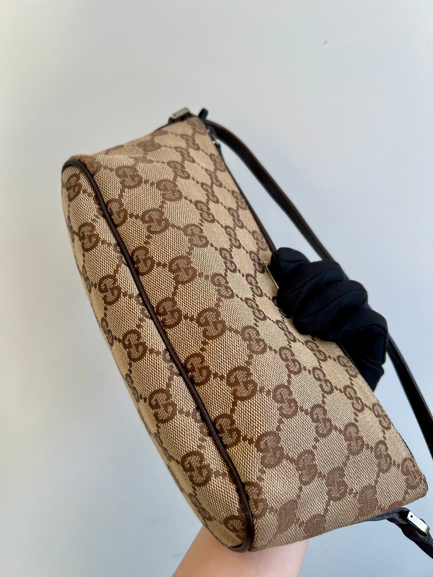 Pre-loved Gucci vintage GG Canvas Boat Baguette Bag Brown