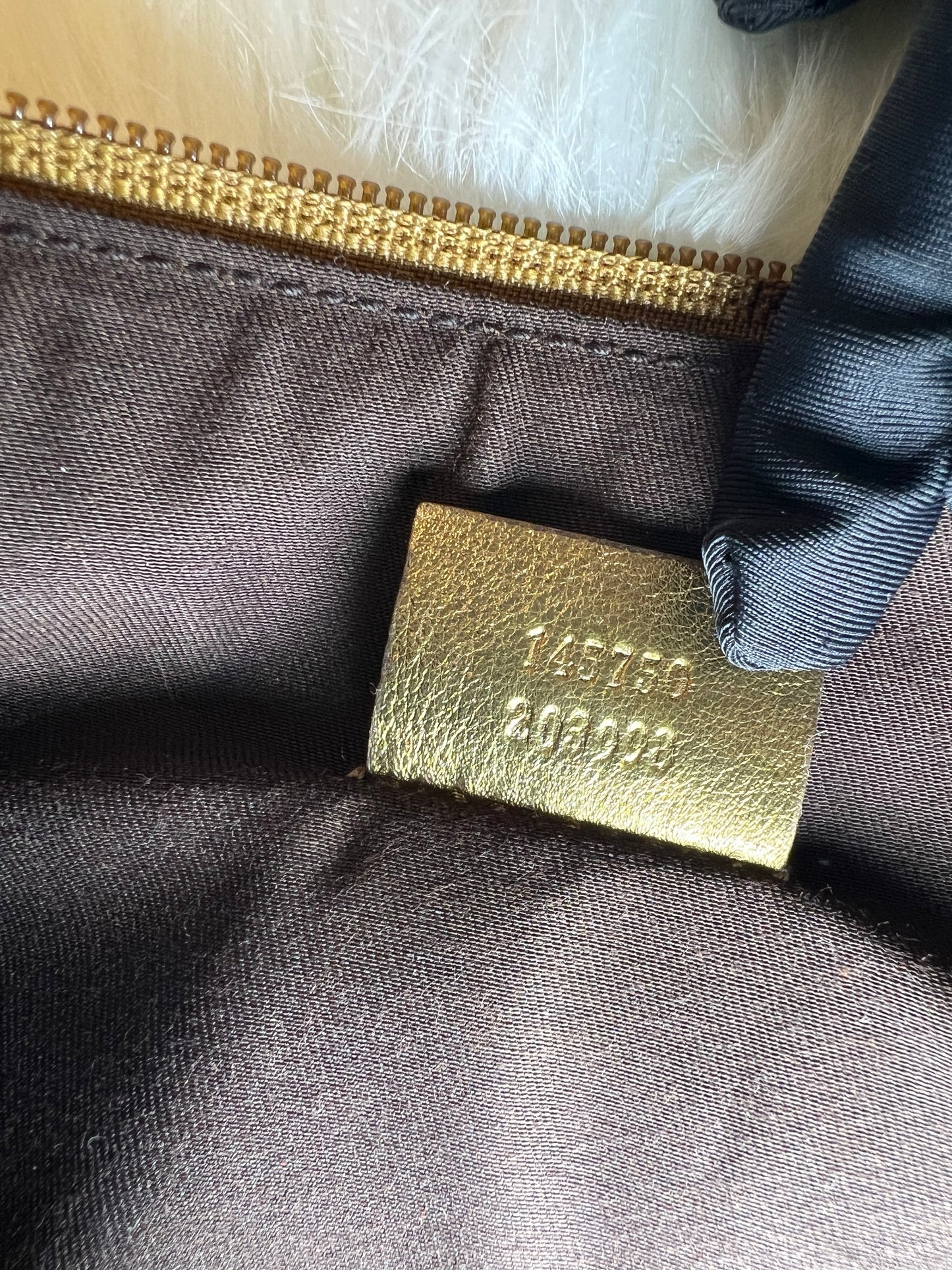 Pre-loved Gucci Monogram Pochette Bag