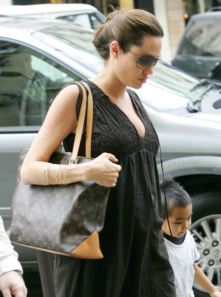 Pre-loved Louis Vuitton
Kabamezo Cabas Mezzo Tote Bag 2002 monogram