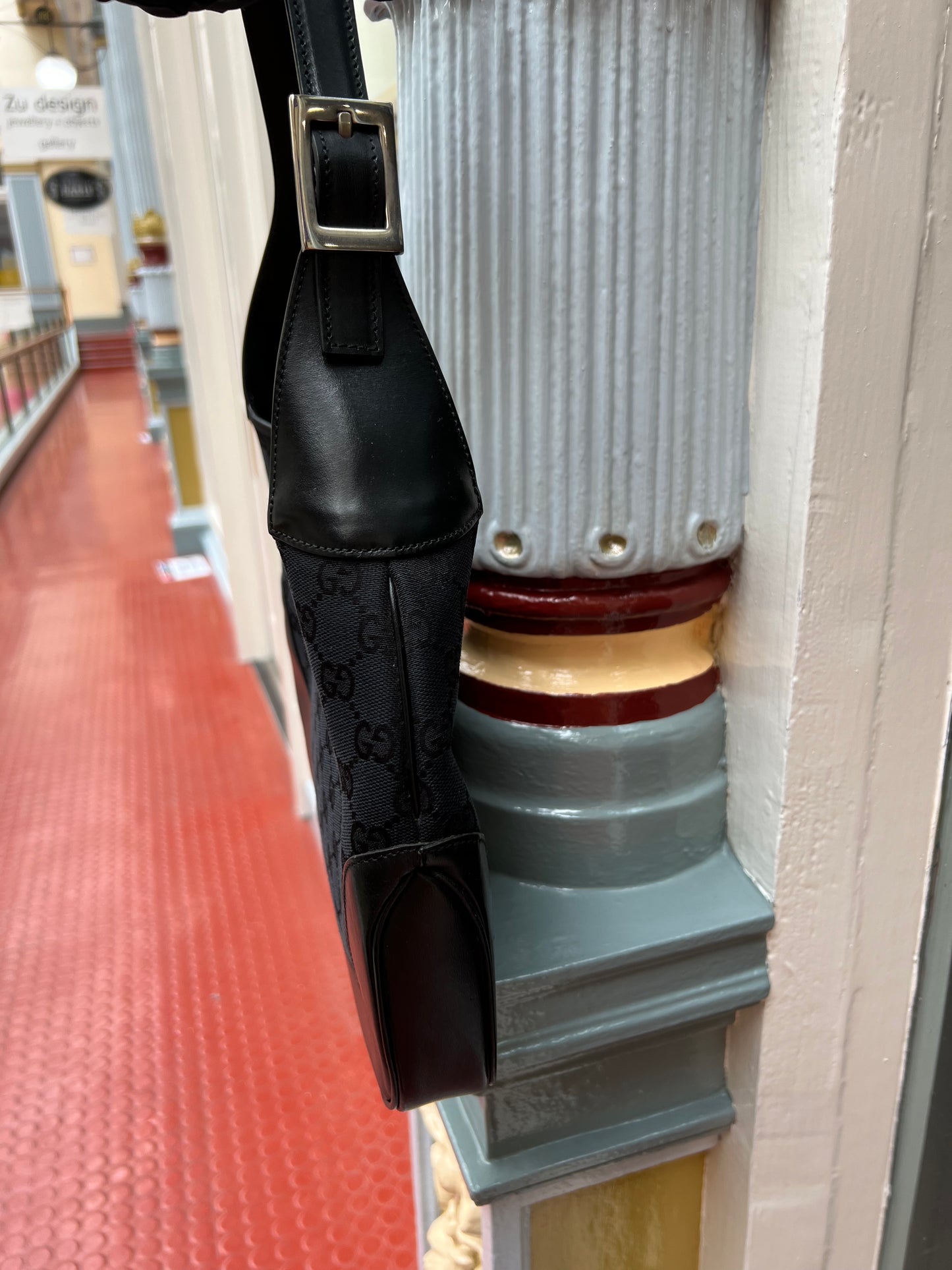 Pre-loved Gucci Black GG Canvas and Leather Jackie O Hobo