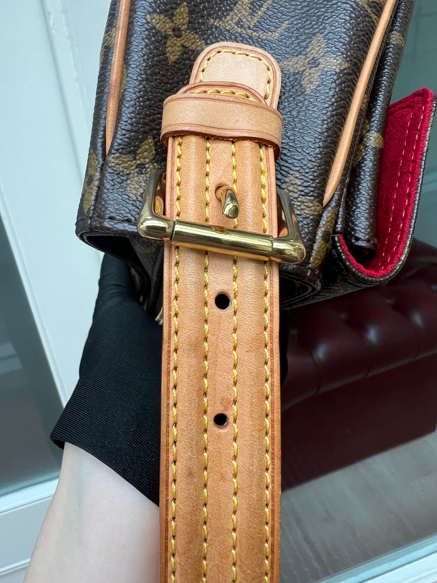 Pre-owned Louis Vuitton Viva Cite Handbag Brown Monogram 2006