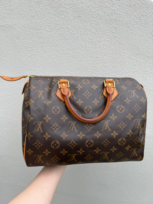 Pre-loved Louis Vuitton Speedy 30 Handbag Monogram 2012