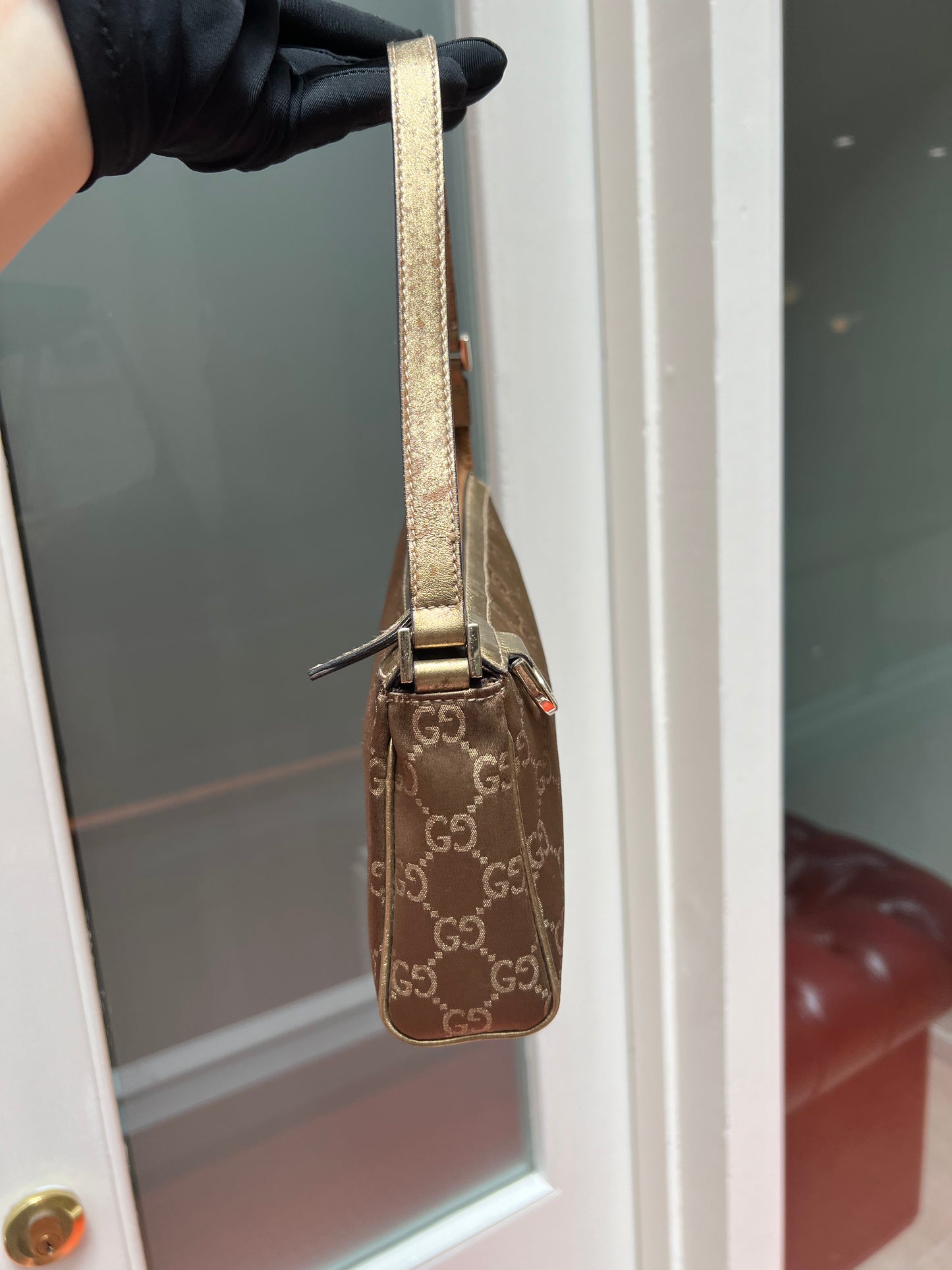 Pre-loved Gucci Monogram Pochette Bag