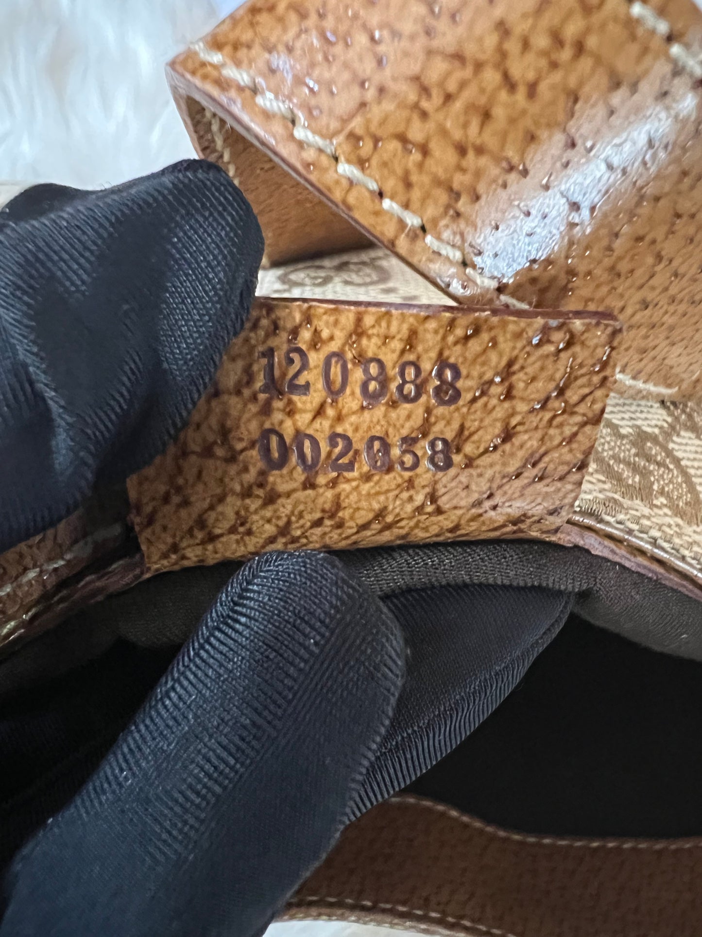 Pre-Loved Gucci Gg Canvas Nailhead Jackie Shoulder Bag