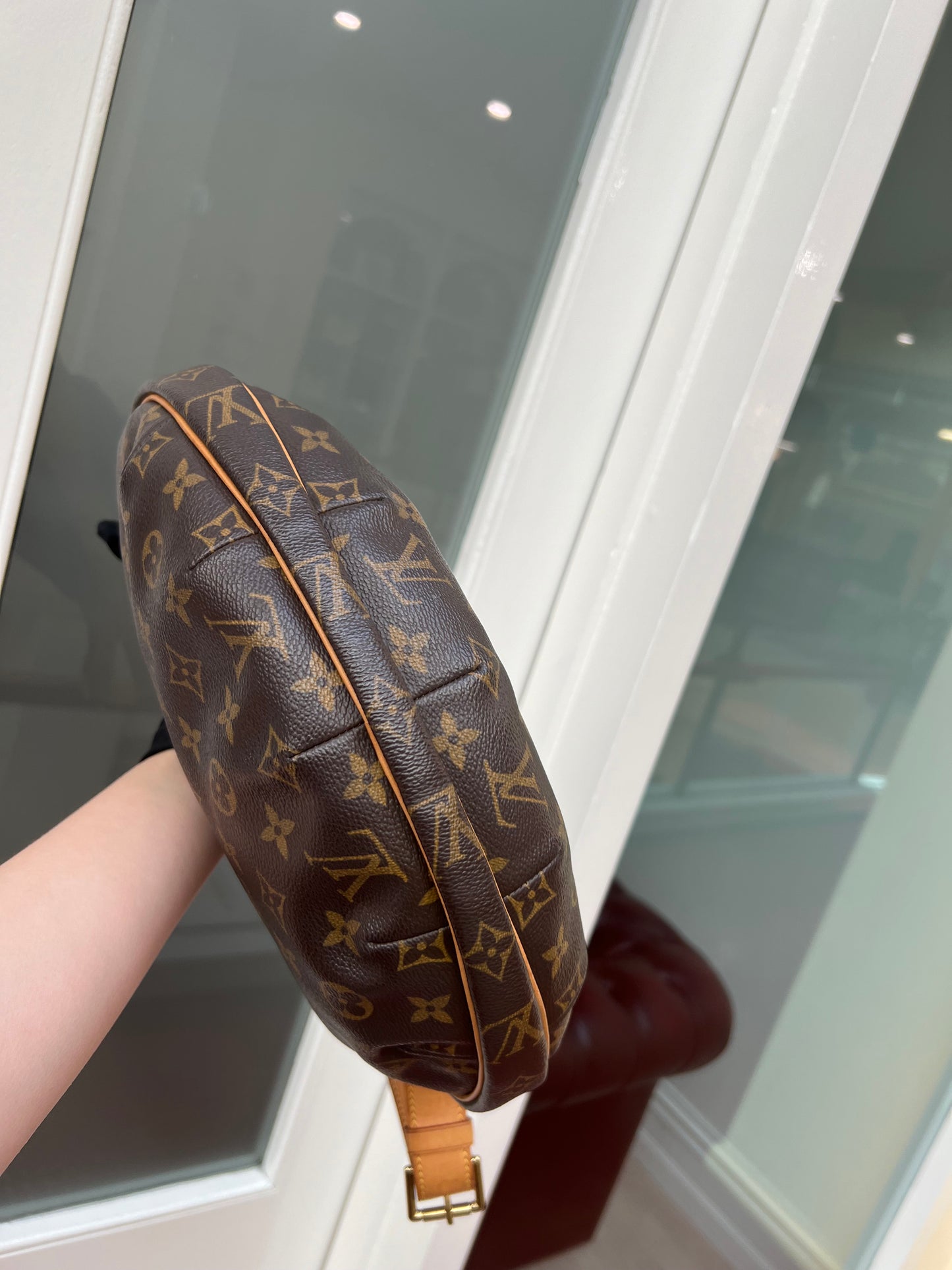 Pre-owned Louis Vuitton Croissant mm Shoulder Bag - Brown 2003