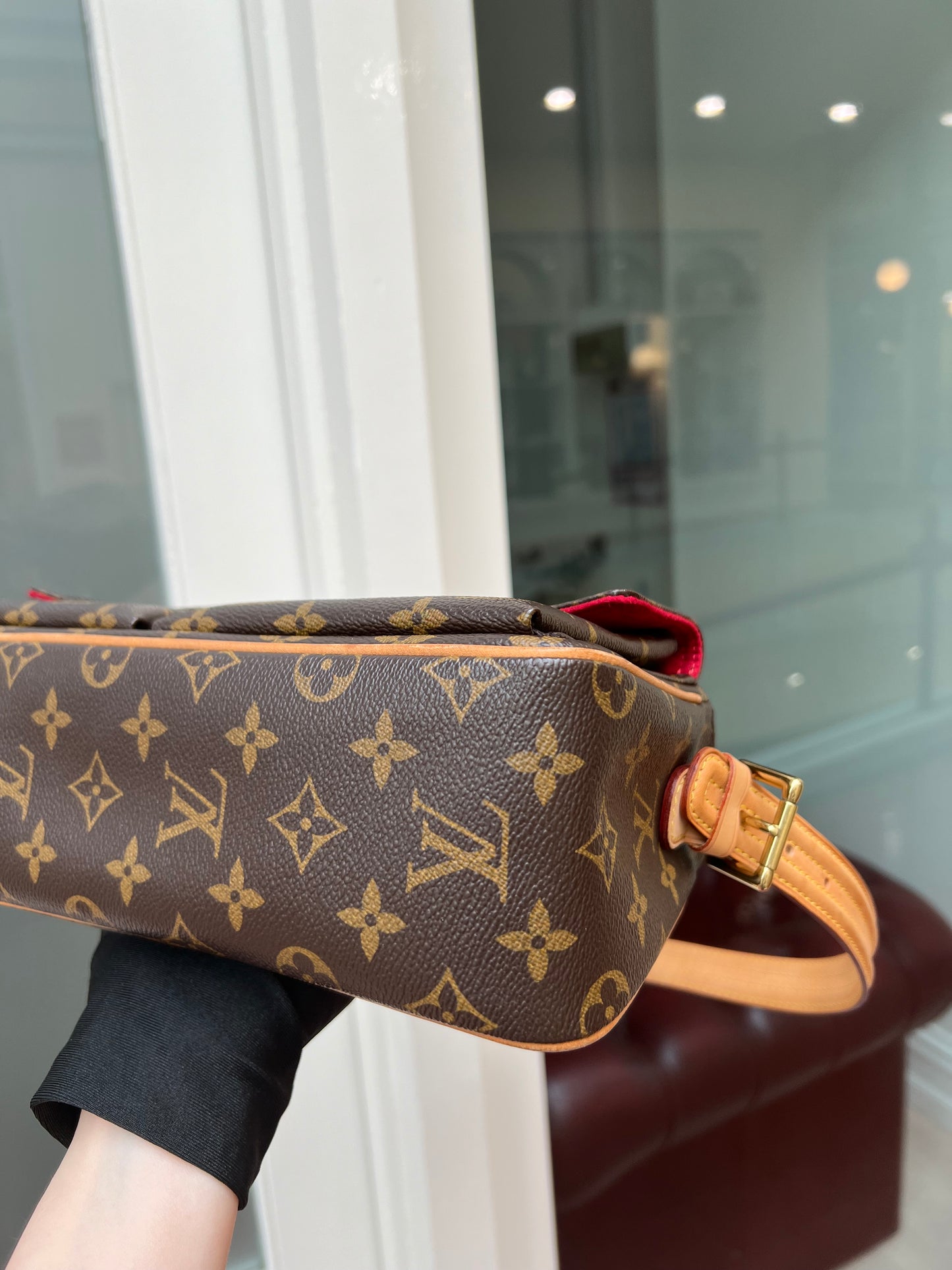 Pre-owned Louis Vuitton Viva Cite Handbag Brown Monogram 2006