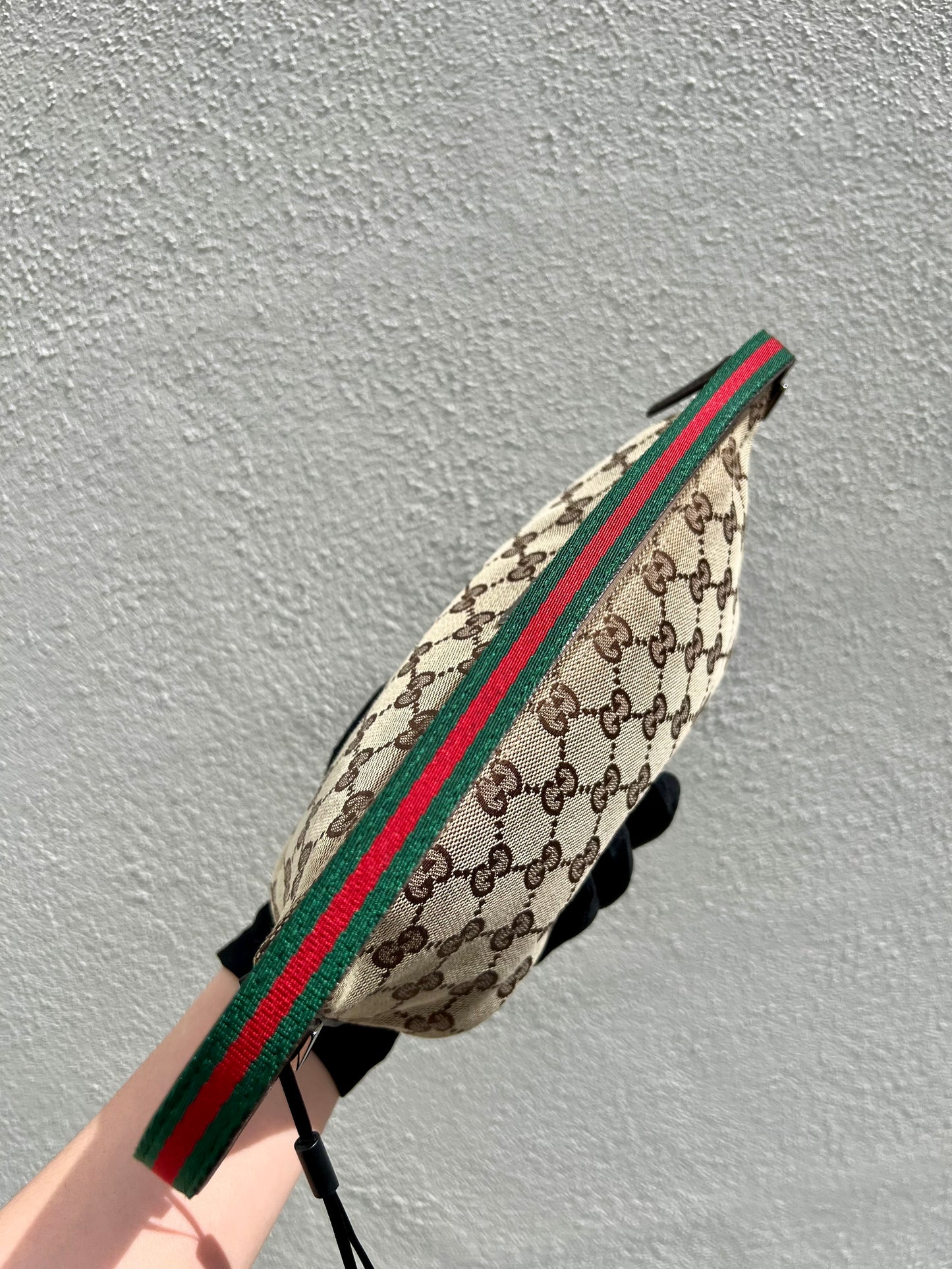 Pre-loved Gucci vintage GG Canvas Boat Baguette Bag