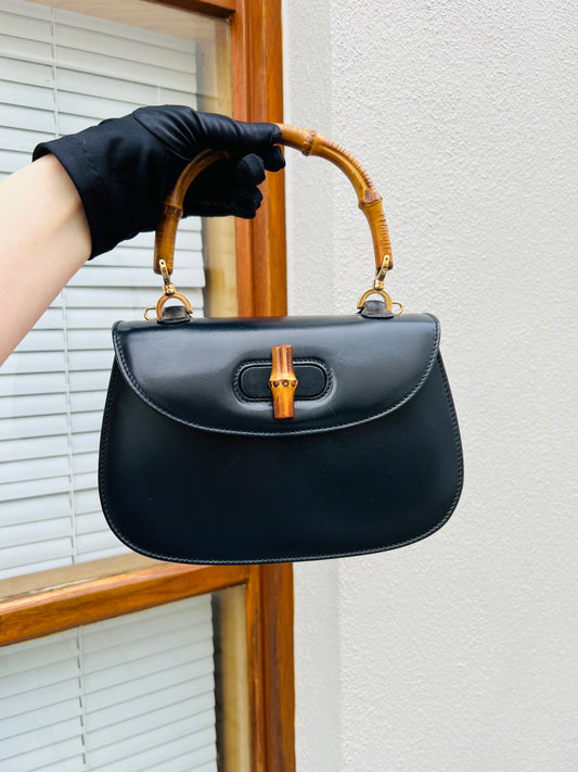 Pre-loved Vintage Gucci Black Leather Bamboo Night 1947 Top Handle Bag 20th Century