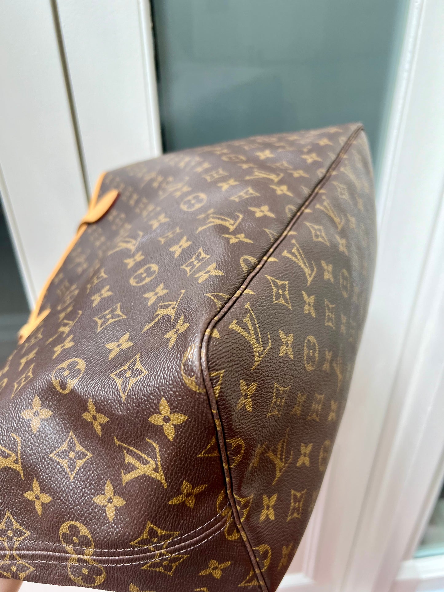 Pre-loved Louis Vuitton Neverfull Leather Tote GM Monogram 2008