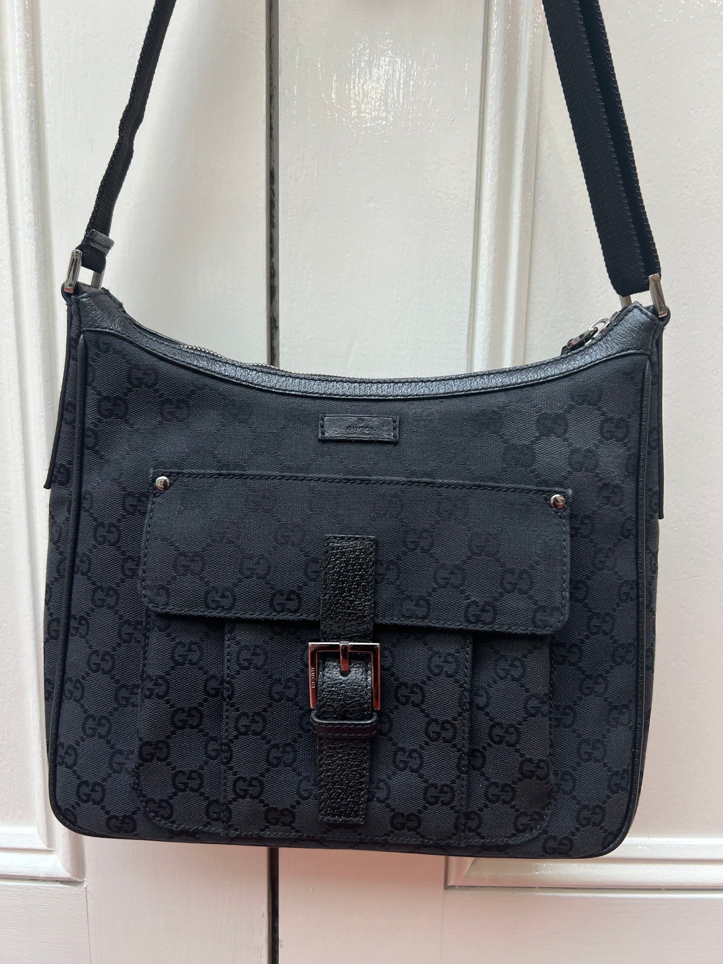 Pre-loved Gucci Black GG Canvas and Leather Crossbody Bag
