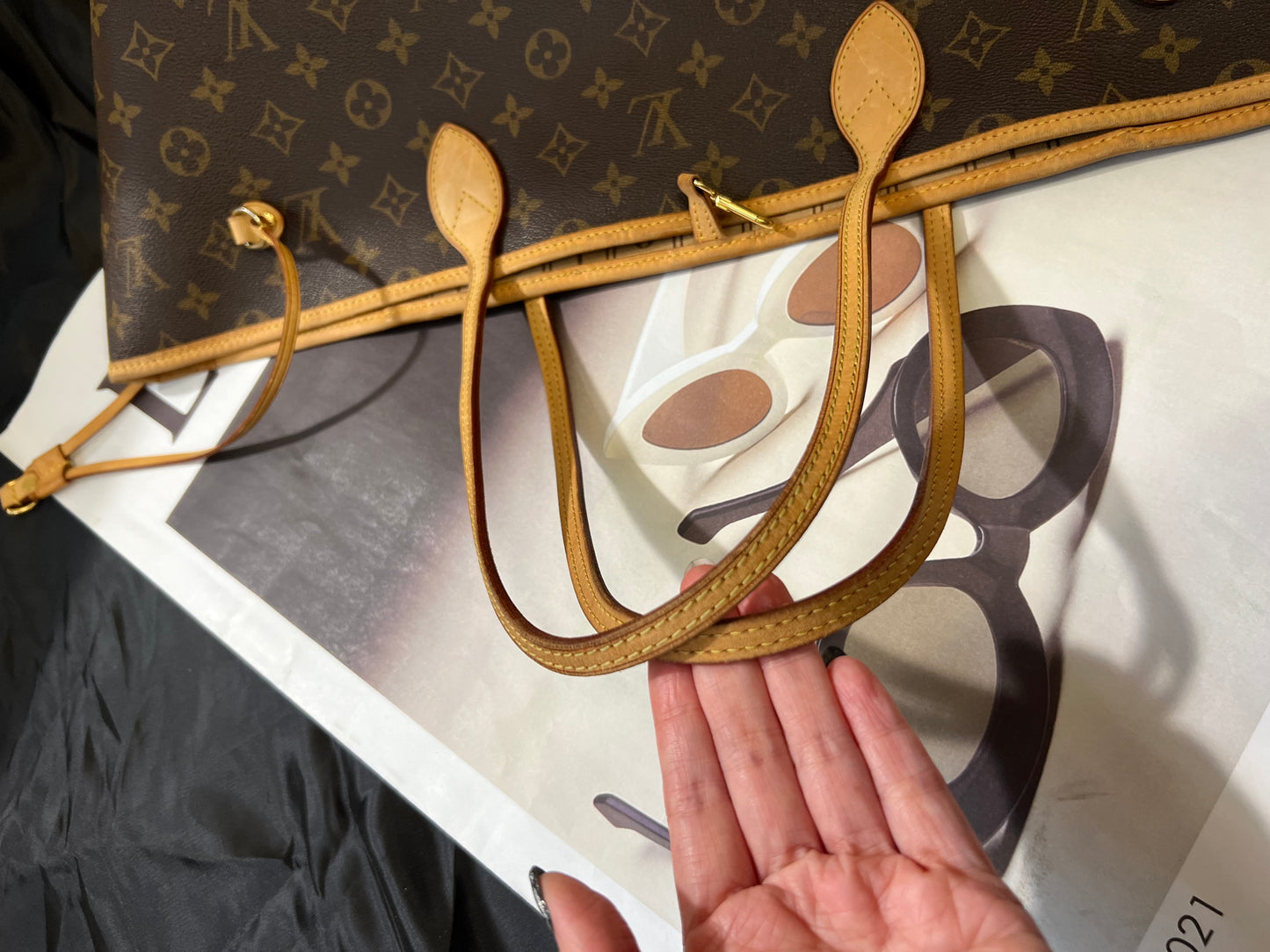 Pre-loved Louis Vuitton Neverfull Leather Tote GM Monogram