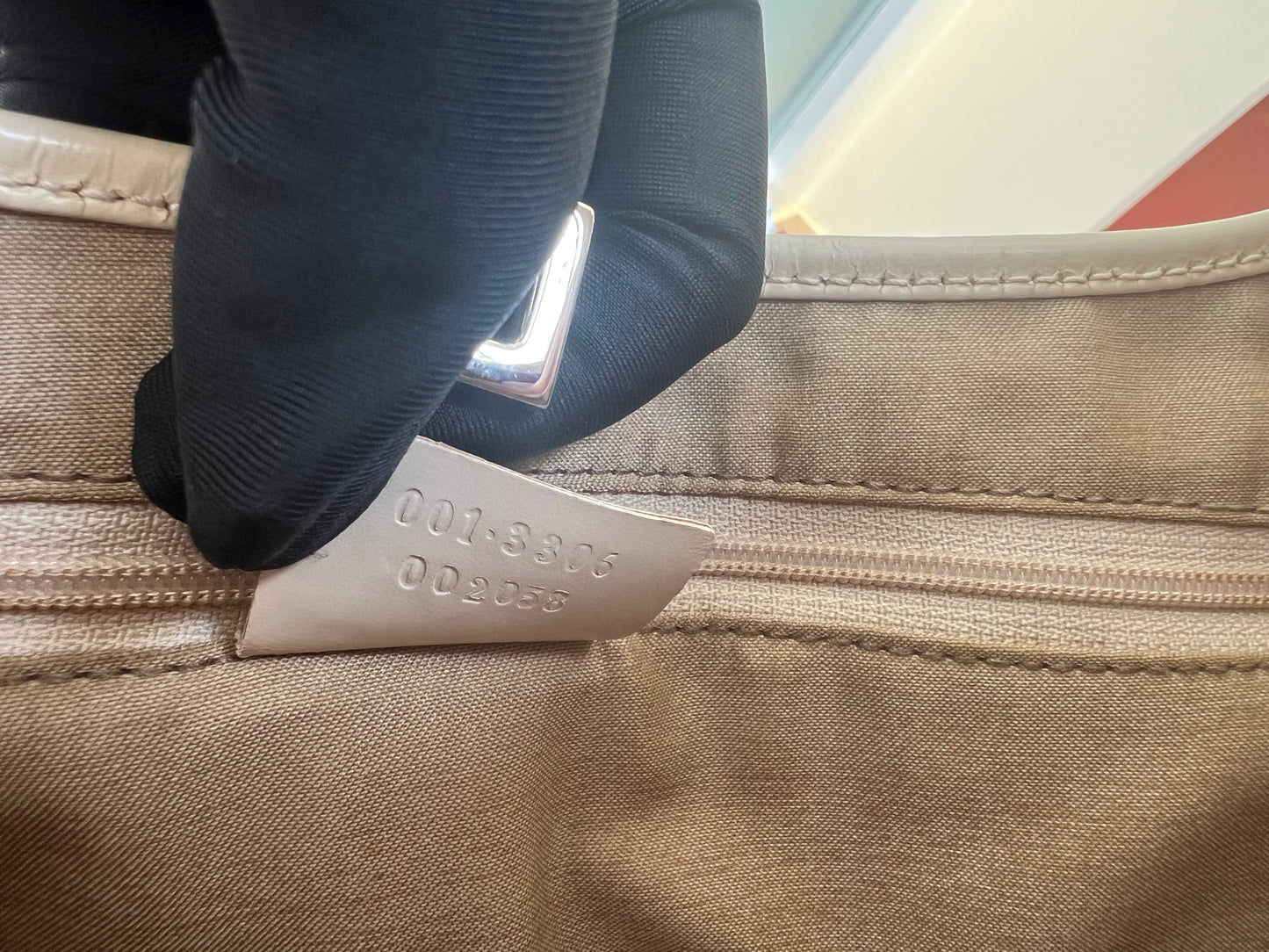 Pre-loved Gucci ivory white GG Canvas and Leather Jackie O Hobo