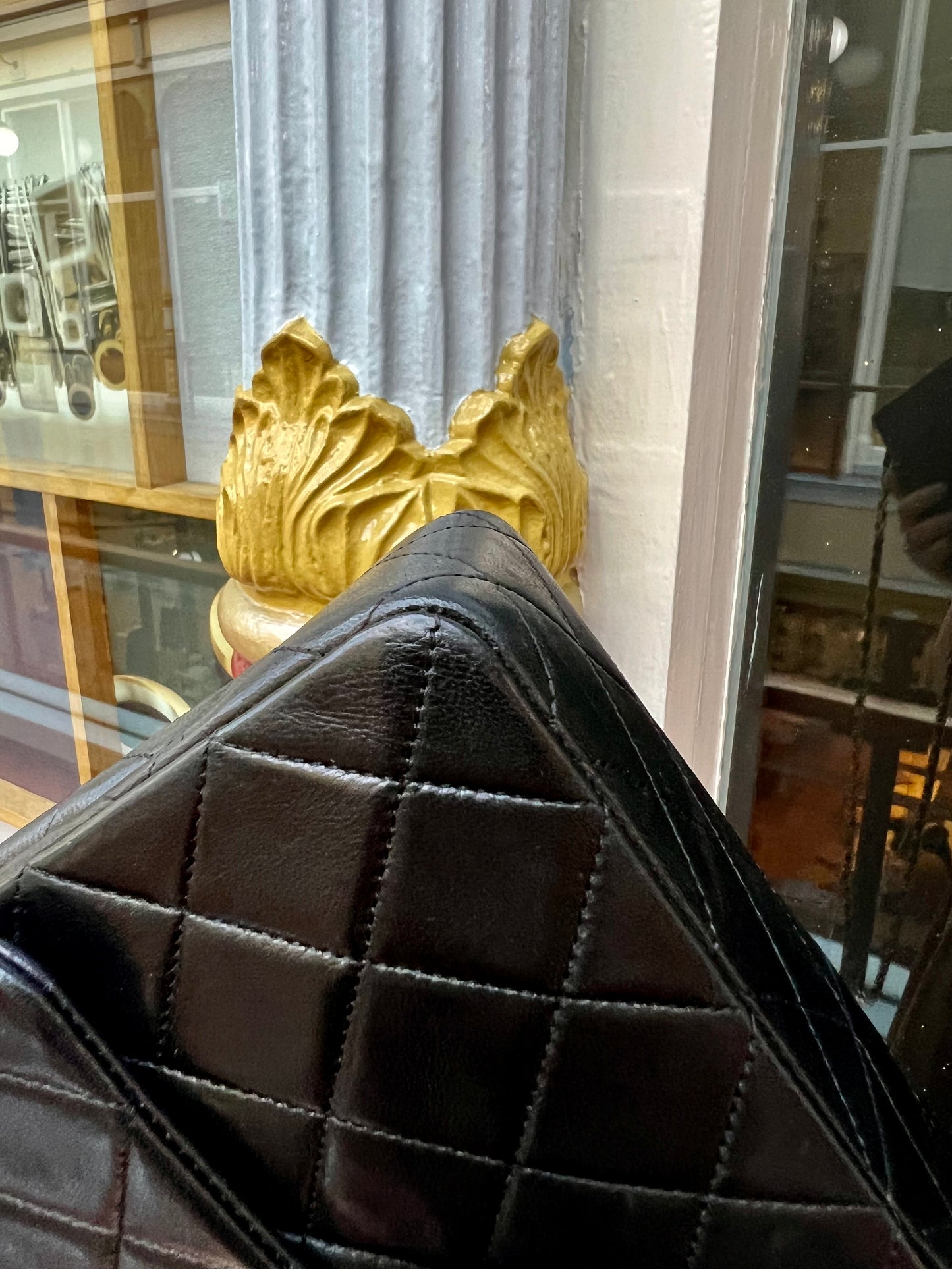 Pre-loved Chanel Vintage Mini Classic Flat 20cm Lambskin Shoulder Bag 90s