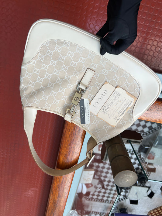 Pre-loved Gucci ivory white GG Canvas and Leather Jackie O Hobo