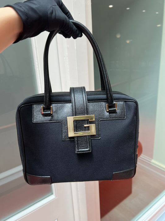 Pre-Loved F/W 2000 Gucci by Tom Ford G Buckle Black Nylon Bag Y2K Gold hardware