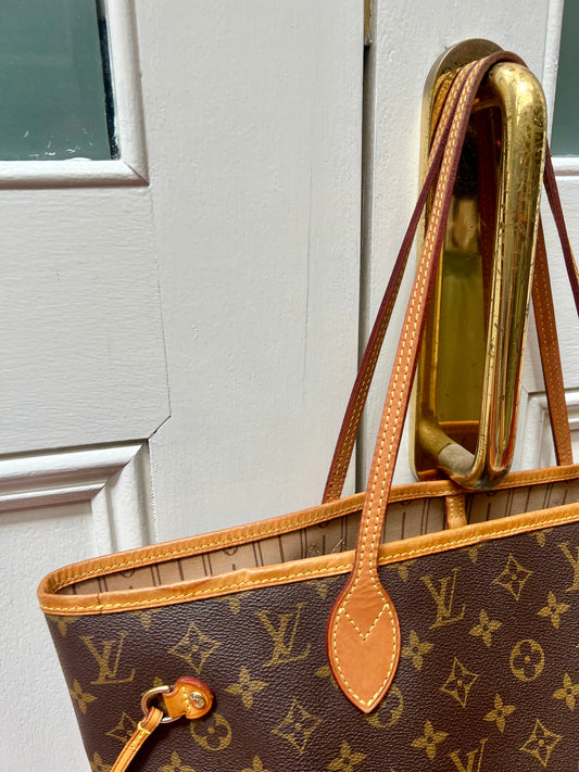 Pre-loved Louis Vuitton Neverfull Leather Tote MM Monogram