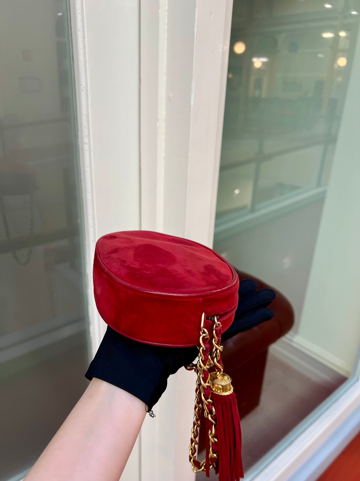 Pre-loved Chanel Vintage Oval CC Tassel Crossbody Bag Suede 90s