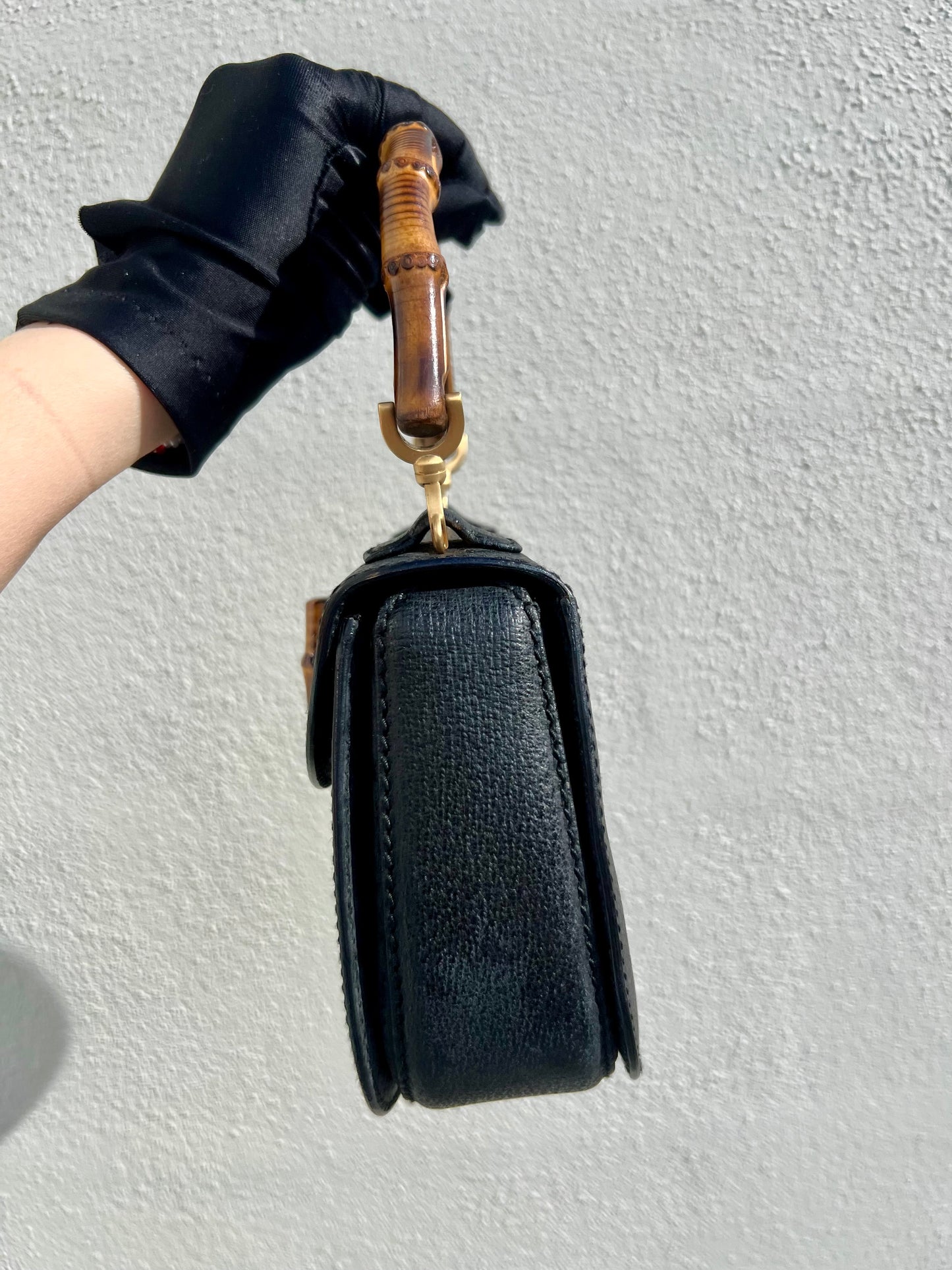 Pre-loved Vintage Gucci Black Leather Bamboo Night 1947 Top Handle Bag 20th Century