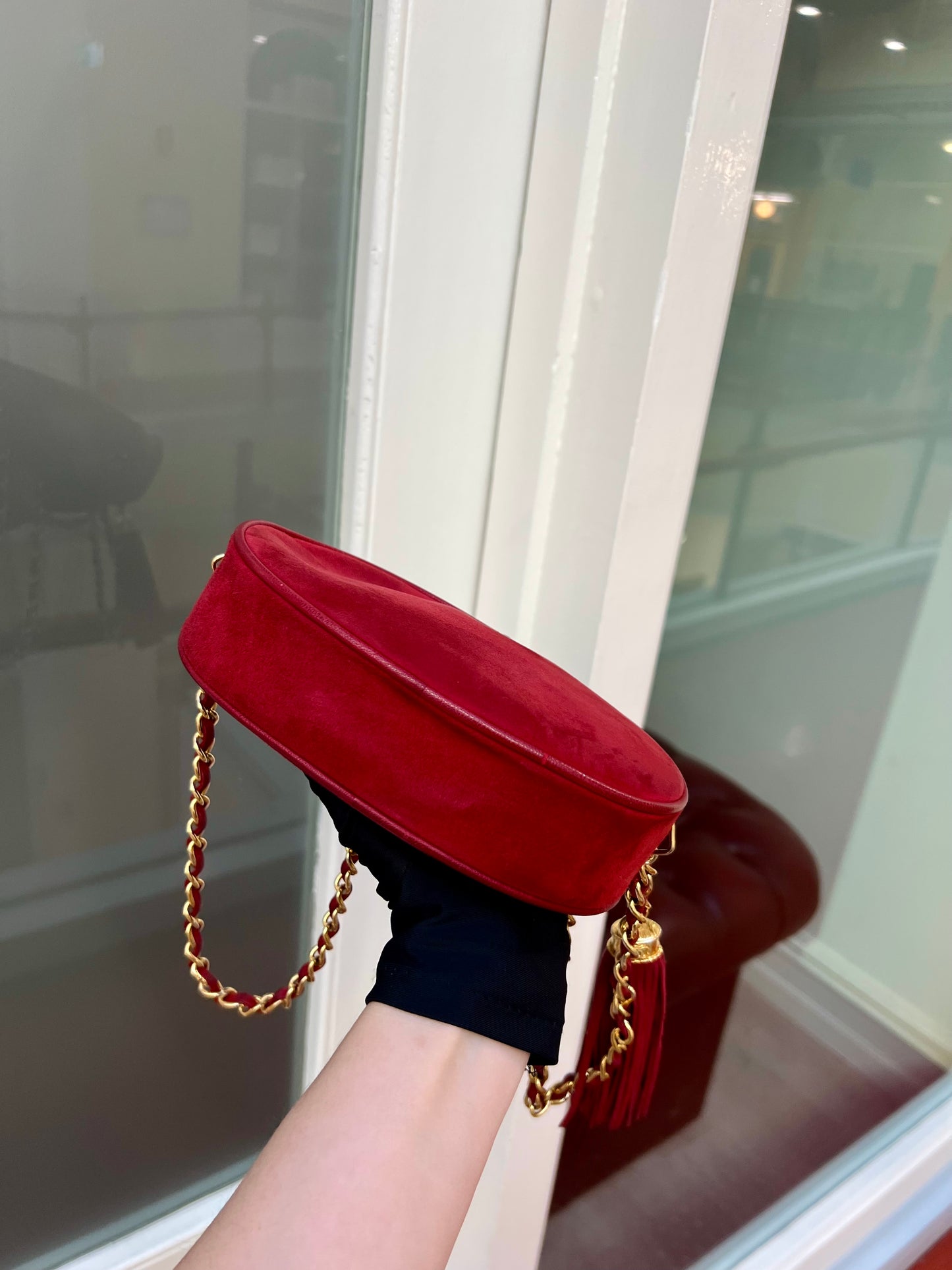 Pre-loved Chanel Vintage Oval CC Tassel Crossbody Bag Suede 90s