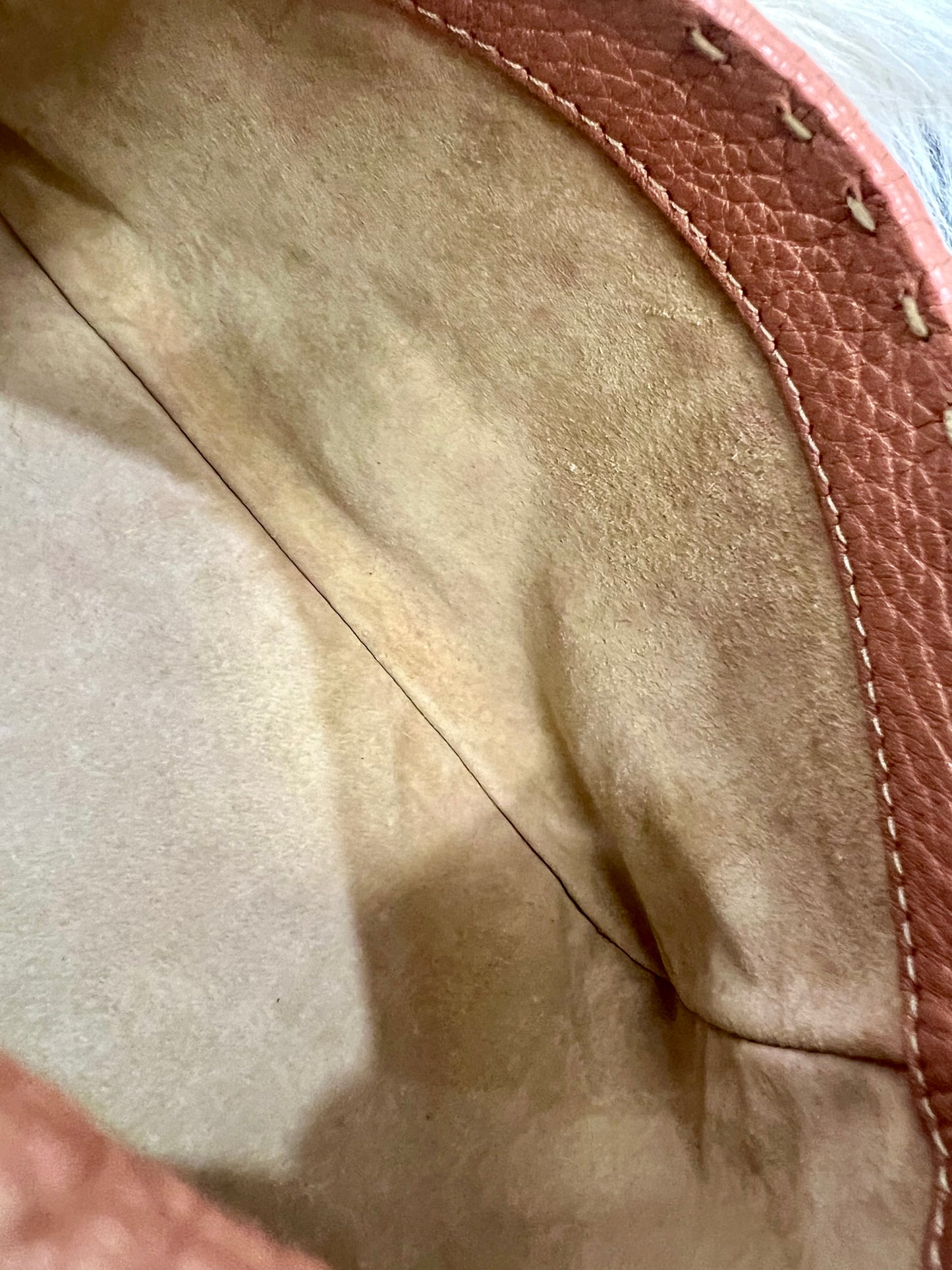 Pre-loved Fendi Selleria Pattern Leather Handbag Pink
