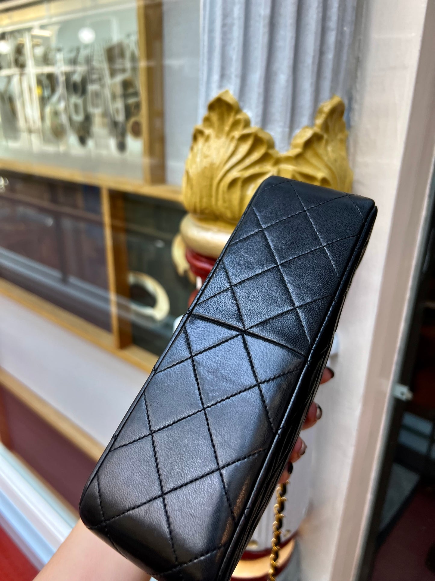 Pre-loved Chanel Vintage Mini Classic Flat 20cm Lambskin Shoulder Bag 90s