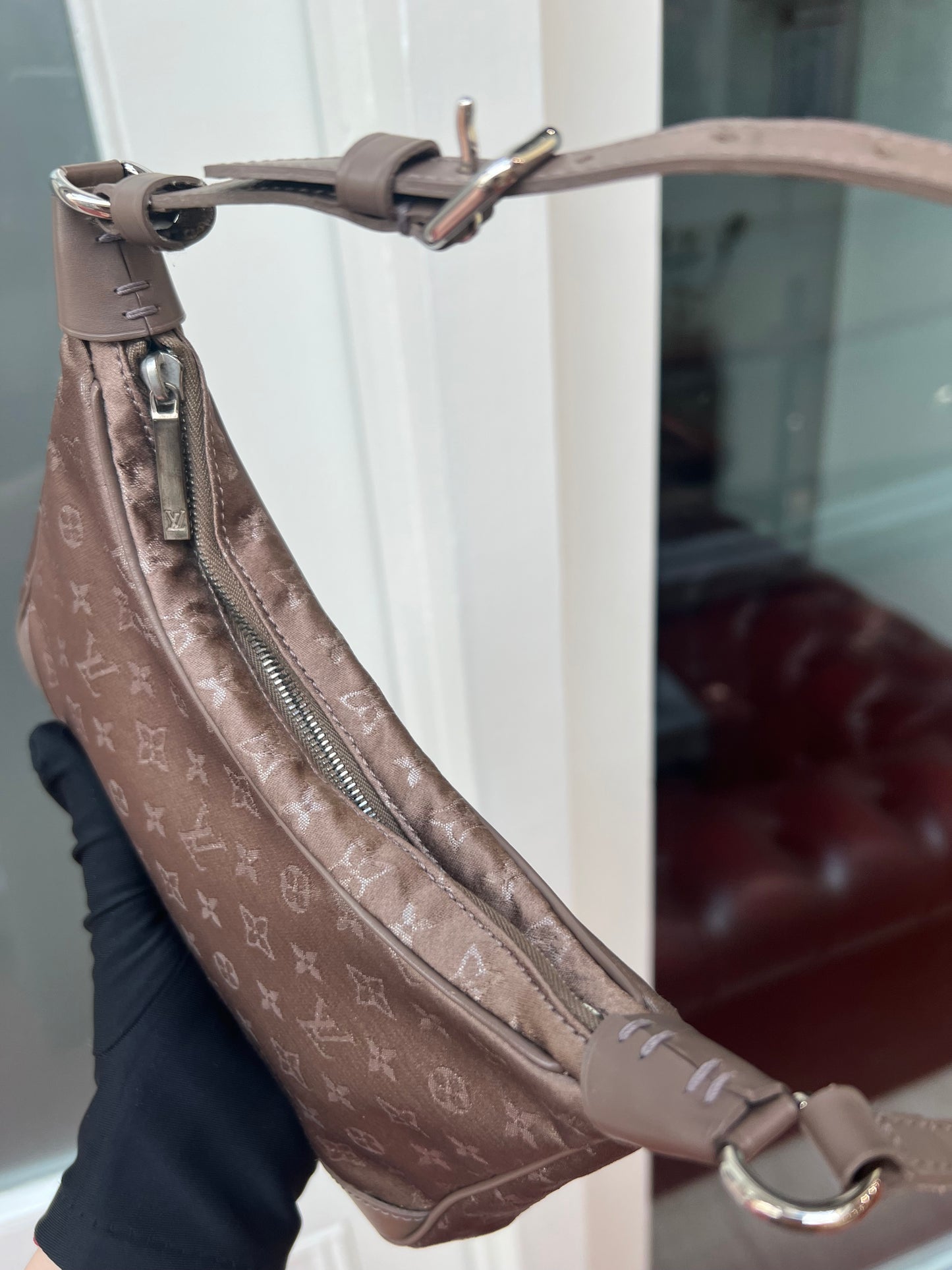 Pre-loved Louis Vuitton Mini Silk Boulogne Handbag Champagne
